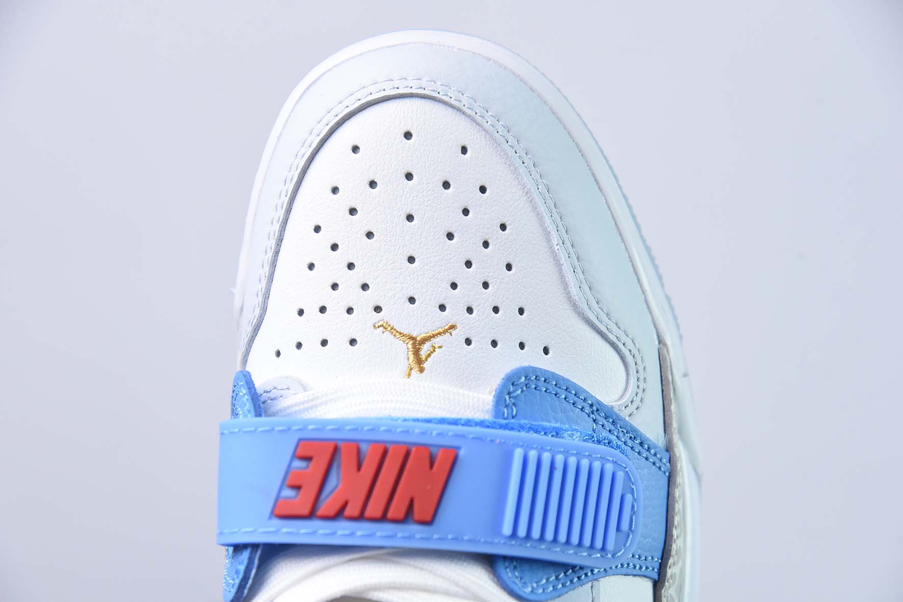 Air Jordan Legacy 312 low 灰蓝运动鞋 货号：FN8896 131