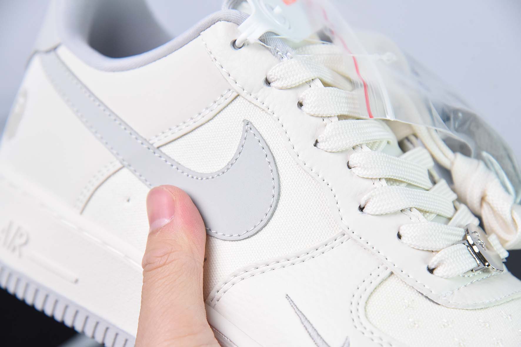 NIke Air Force 1 '07 Low “BAPE联名--米灰帆布”空军一号货号:BS9055-748