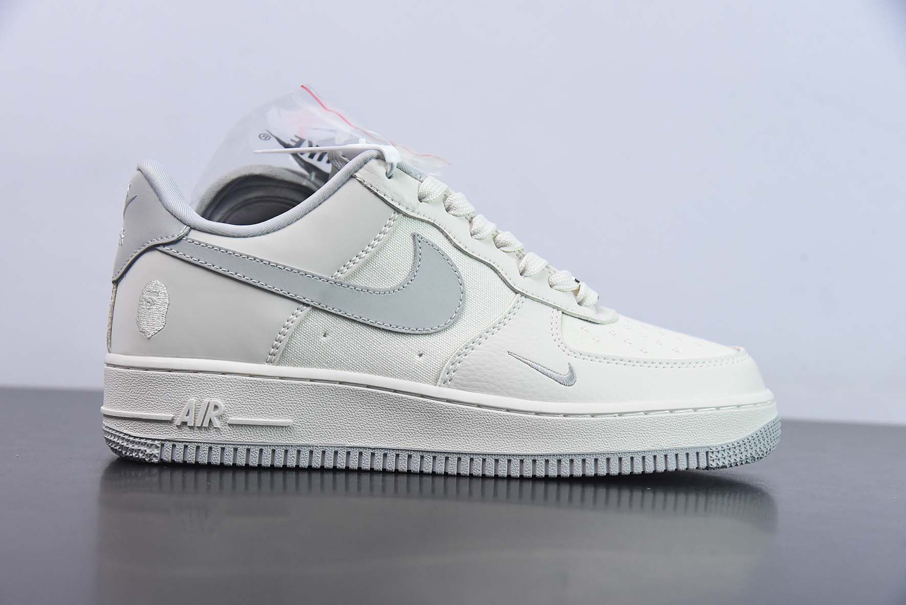 NIke Air Force 1 '07 Low “BAPE联名--米灰帆布”空军一号货号:BS9055-748