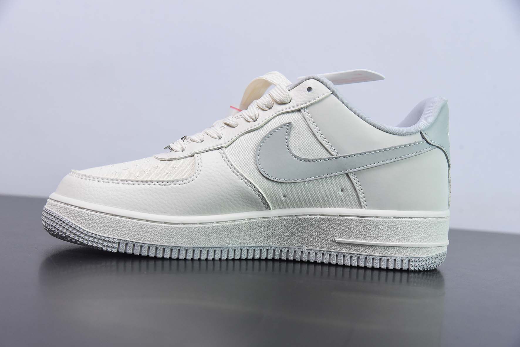 NIke Air Force 1 '07 Low “BAPE联名--米灰帆布”空军一号货号:BS9055-748