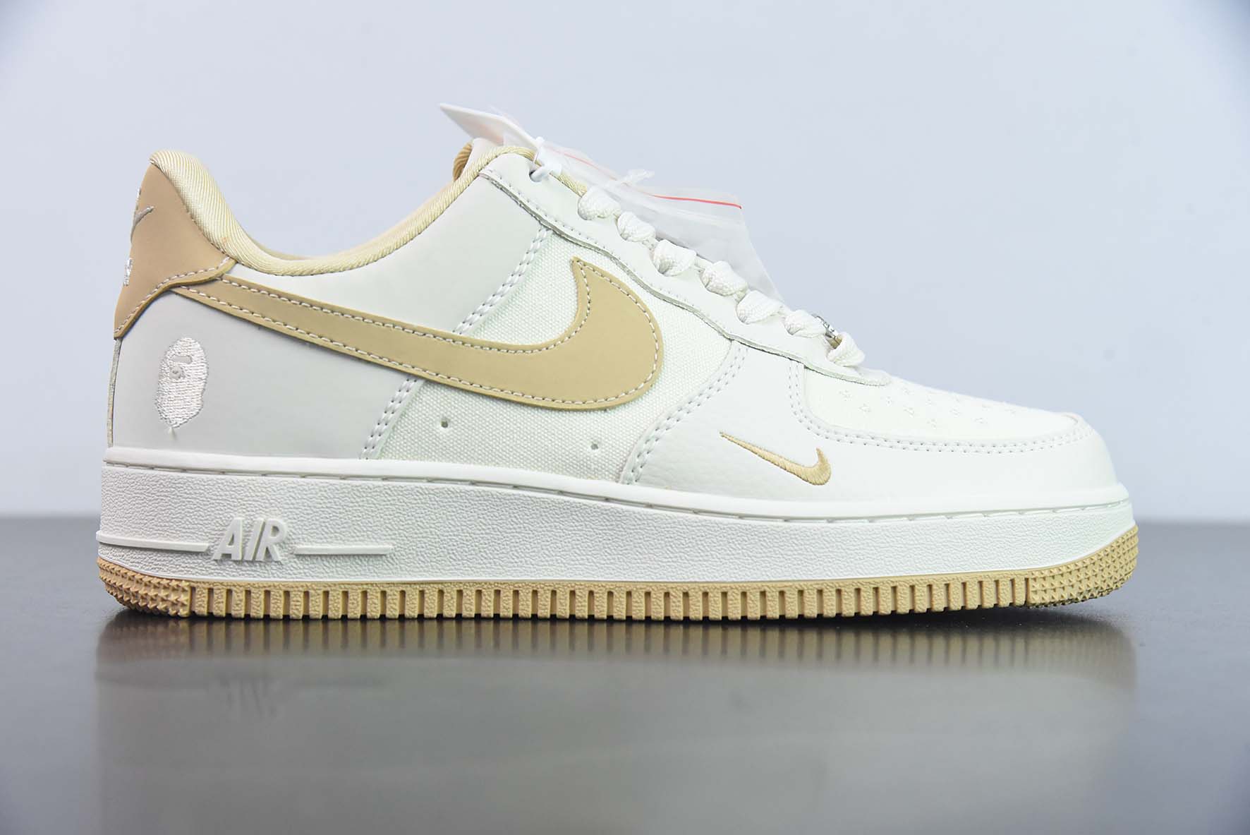 Nike Air Force 1 Low 空军一号低帮运动休闲板鞋猿人头联名 双勾 米白黄色 货号:BS9055 747