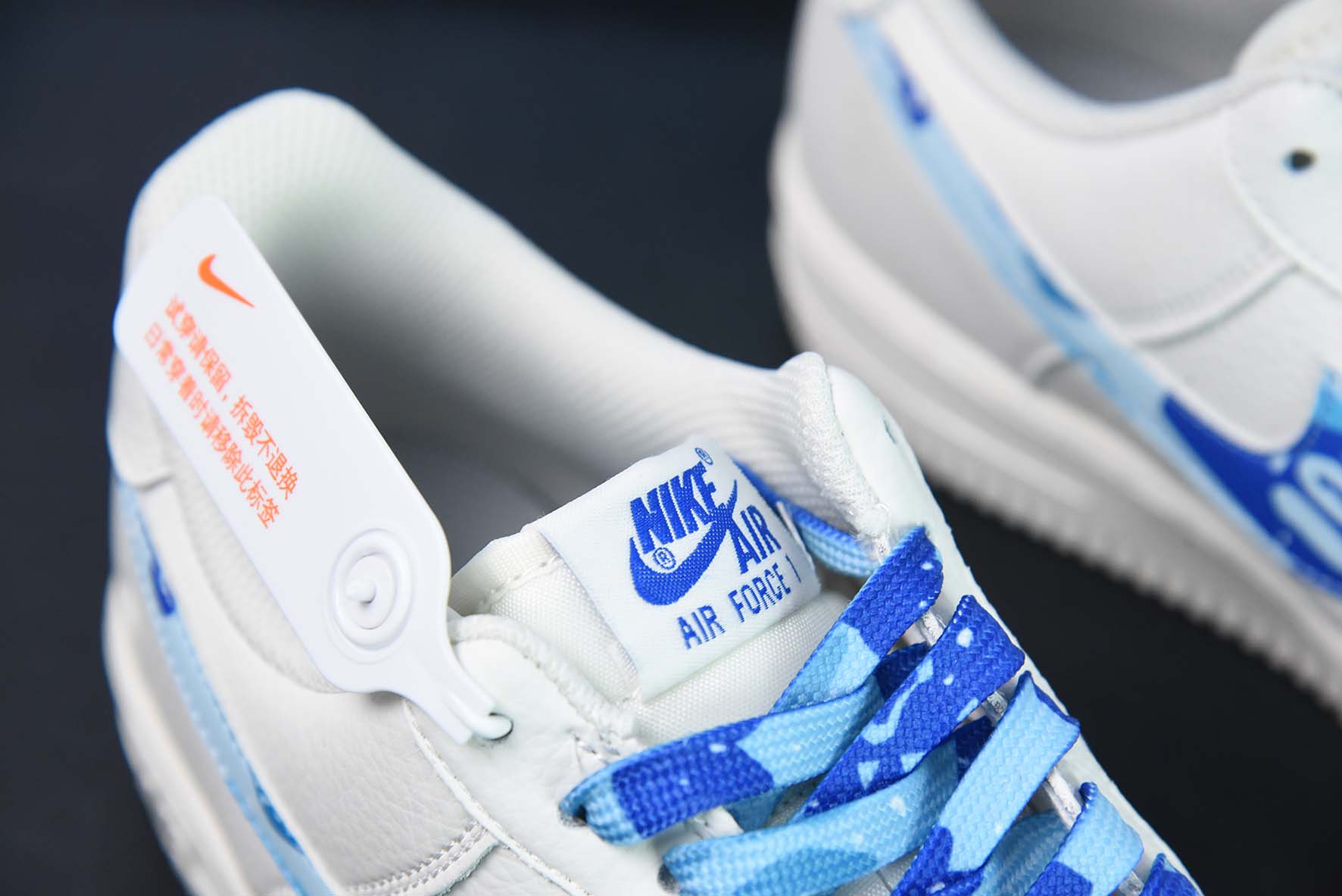 Nk Air Force 1'07 Low 猿人头联名 空军一号低帮休闲板鞋 货号：AA1356-116