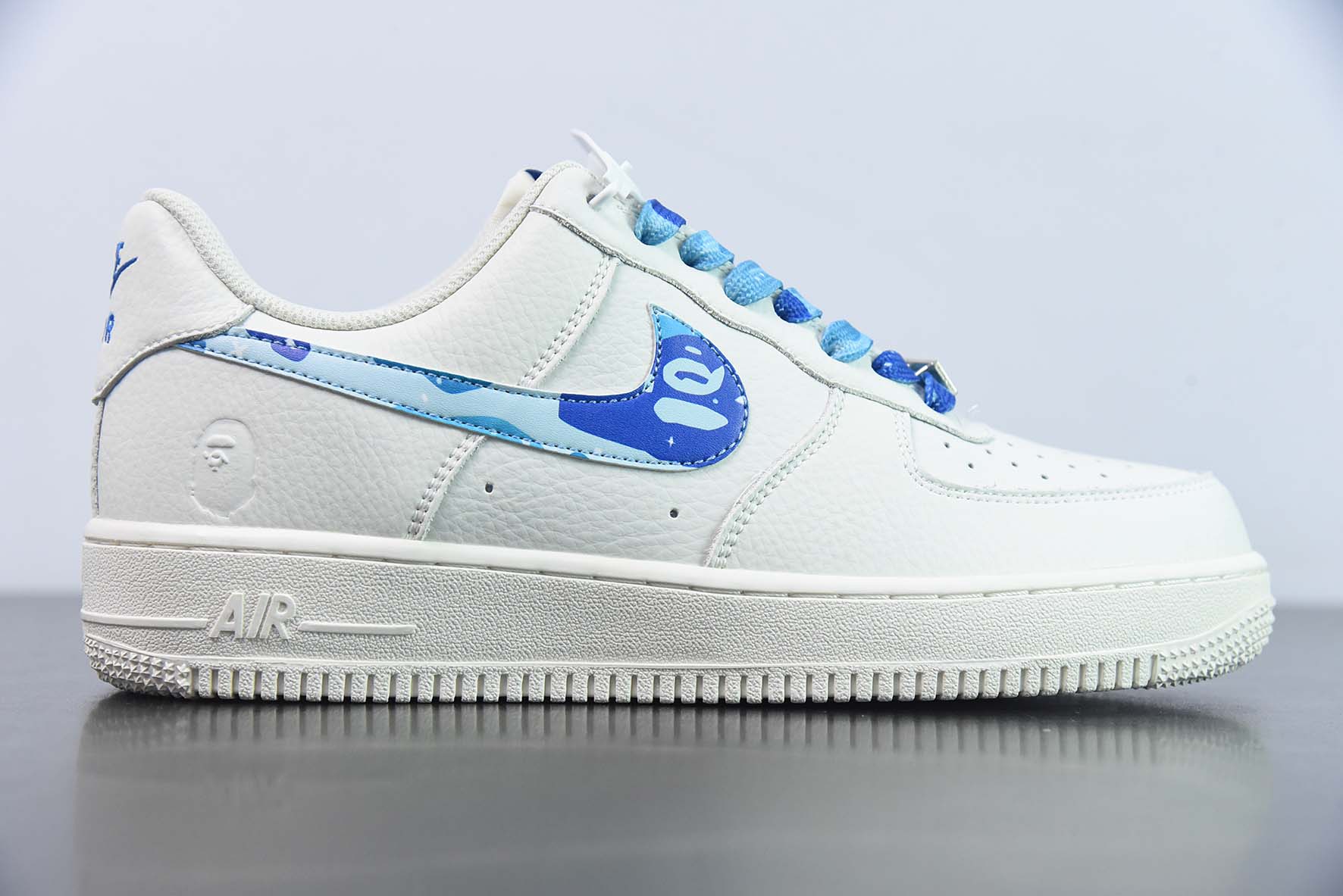 Nk Air Force 1'07 Low 猿人头联名 空军一号低帮休闲板鞋 货号：AA1356-116