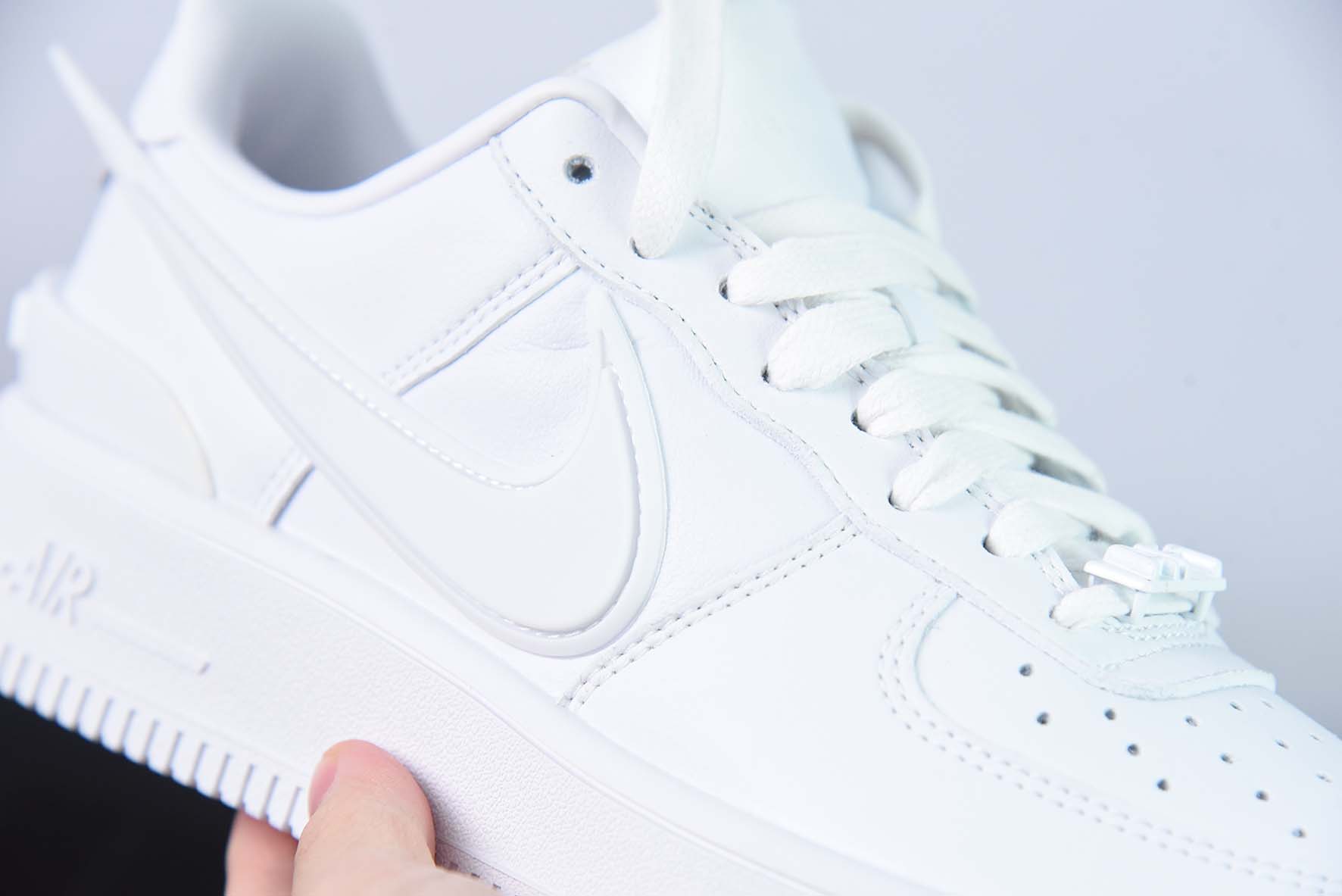 Ambush x Nk Air Force 1'07 Low "Phantom" 联名款 纯白 空军一号低帮休闲板鞋 货号:DV3464-003
