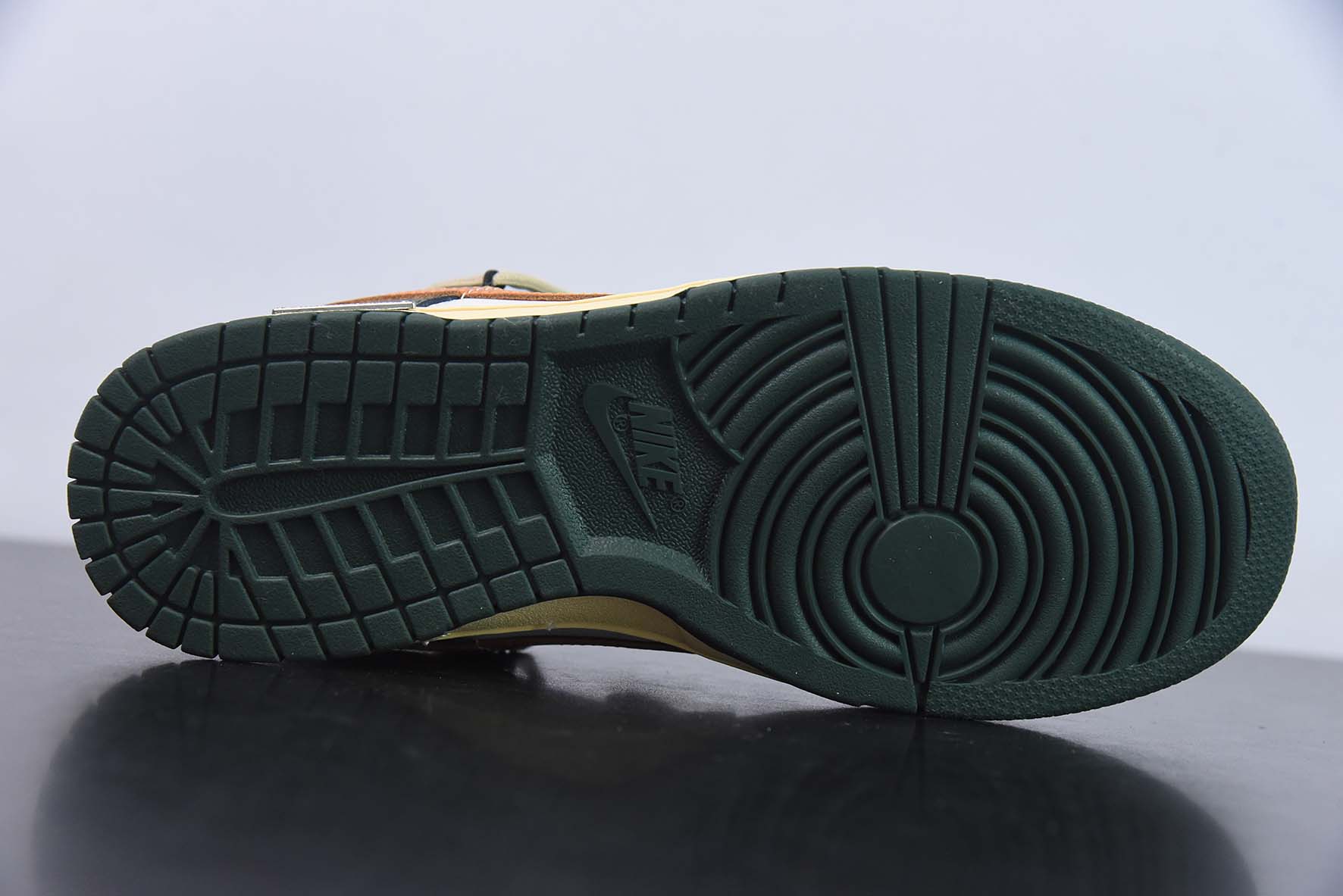 NK Dunk Low 客制配色 白黑橙绑带解构低帮运动休闲板鞋货号 DD1391-300