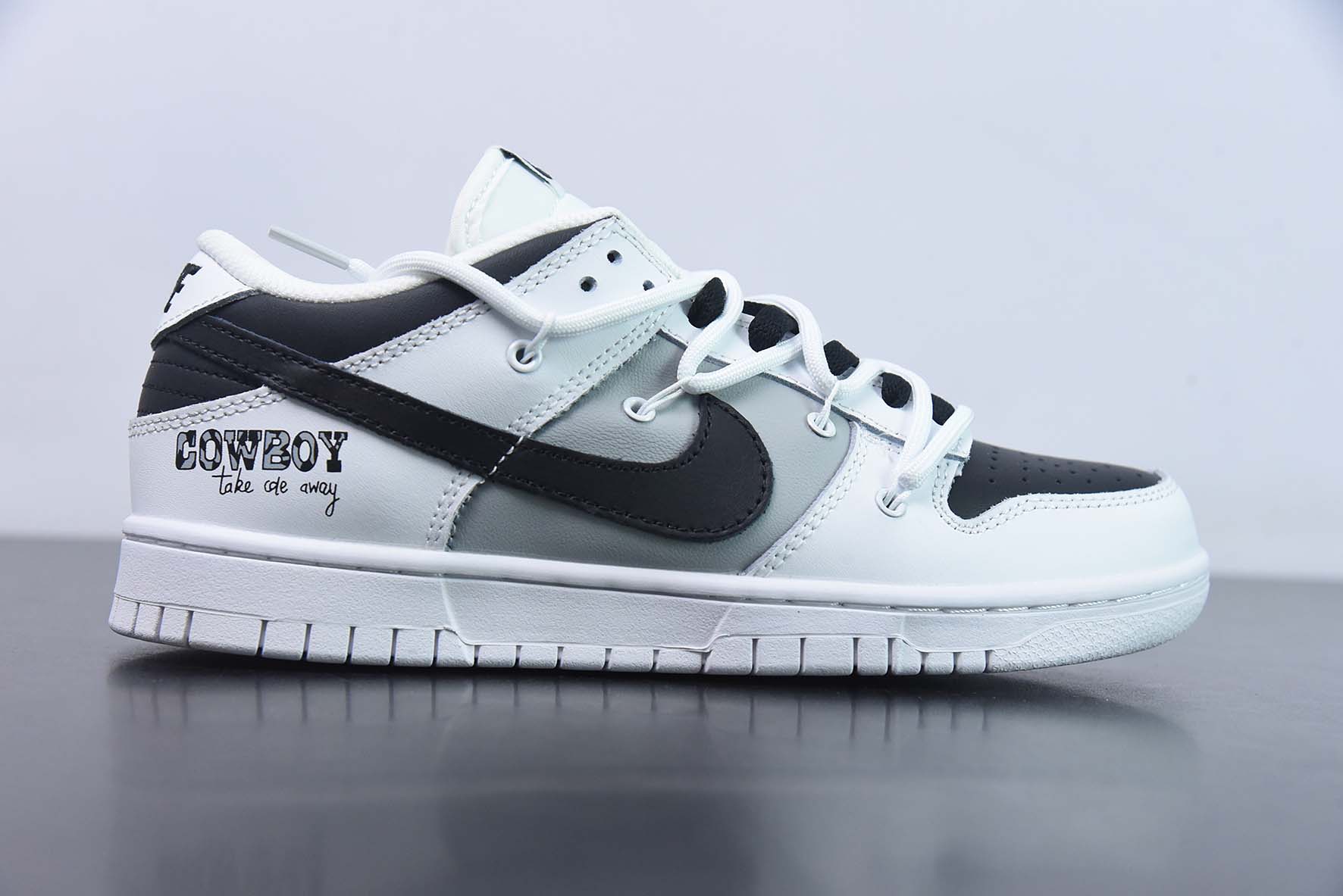NK Dunk Low SB低帮解构绑带黑白灰低帮运动鞋 货号：DJ6188-101