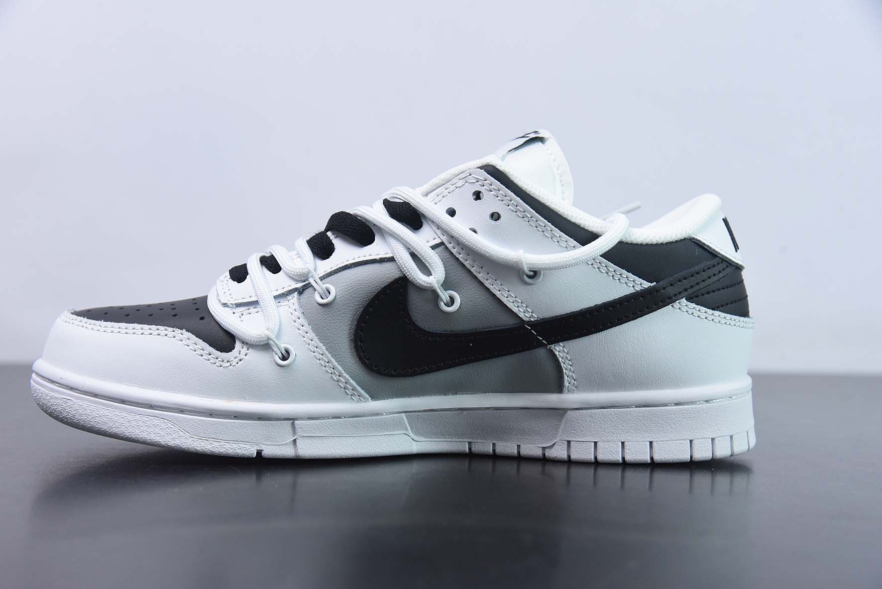NK Dunk Low SB低帮解构绑带黑白灰低帮运动鞋 货号：DJ6188-101