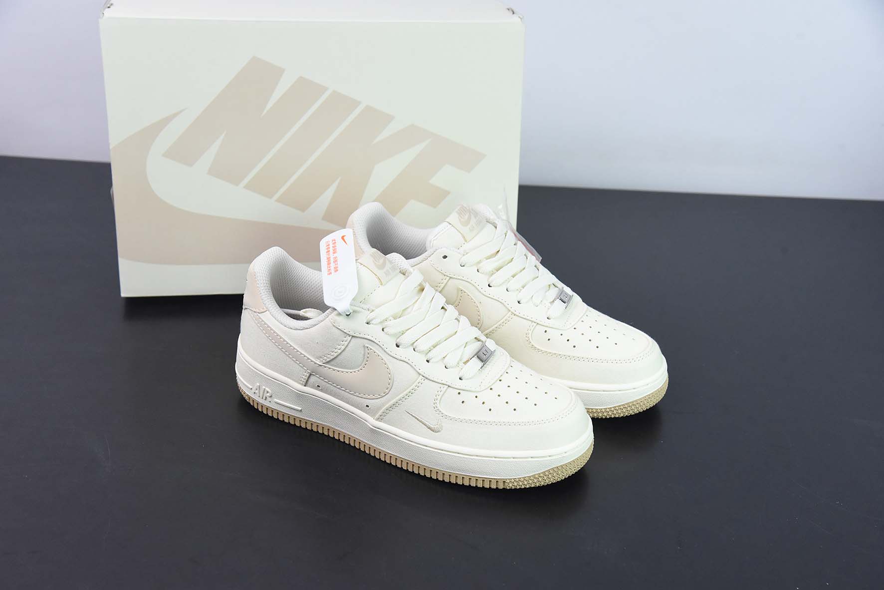 Nk Air Force 1'07 Low 卡其小勾 布面 空军一号低帮休闲板鞋 货号:ME0112-577