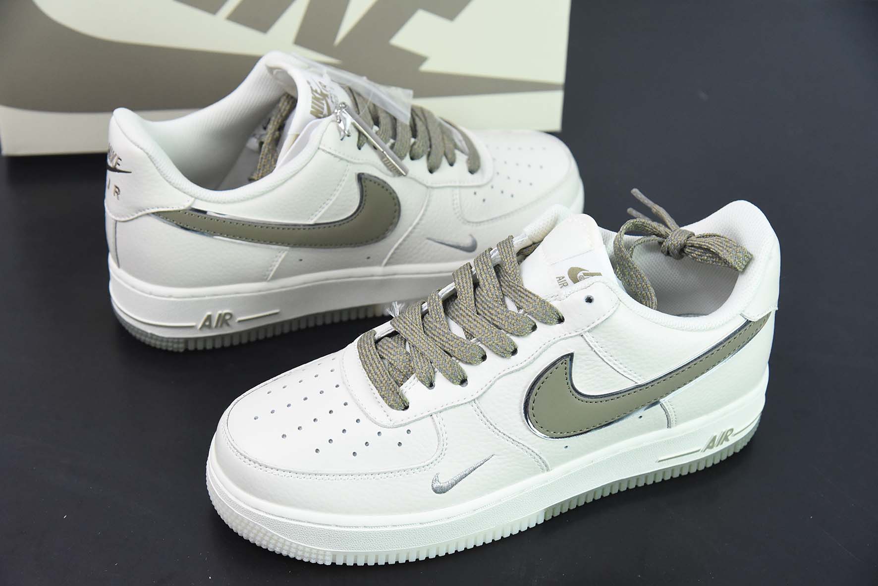 Nike Air Force 1 Low 米绿满天星空军一号低帮 货号：JJ0253-006