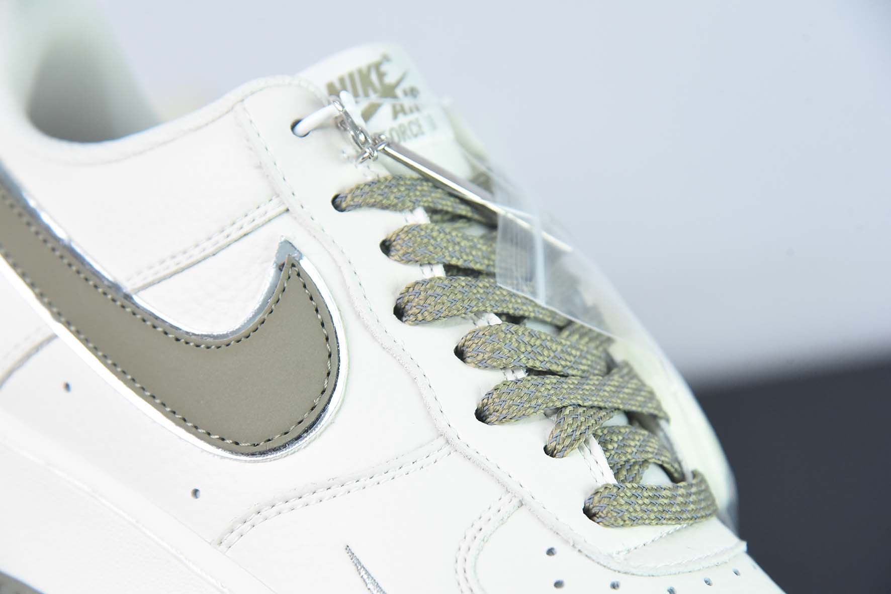 Nike Air Force 1 Low 米绿满天星空军一号低帮 货号：JJ0253-006