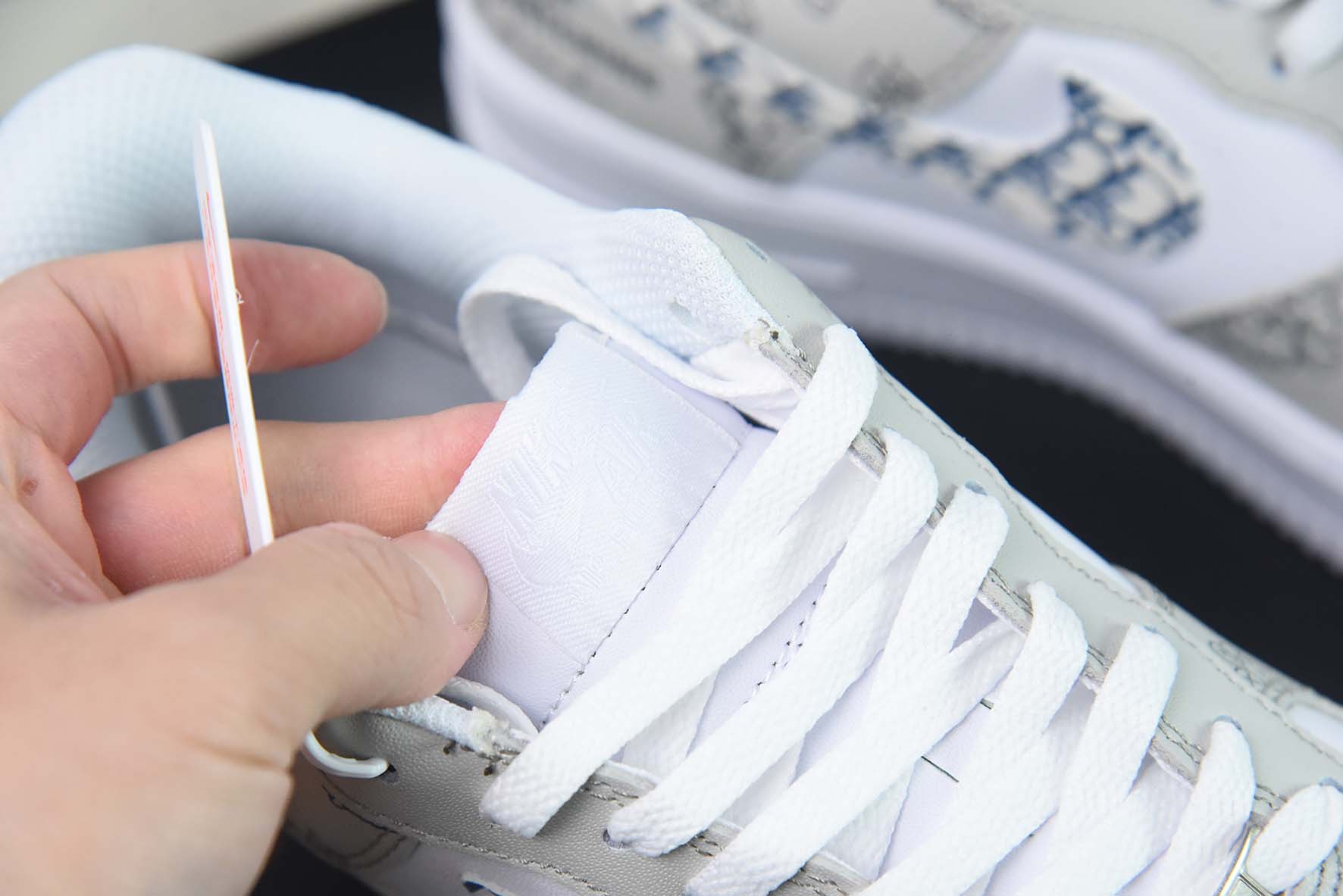 Air Force 1 '07 Low 迪奥联名灰白空军一号 货号：CW2288-001
