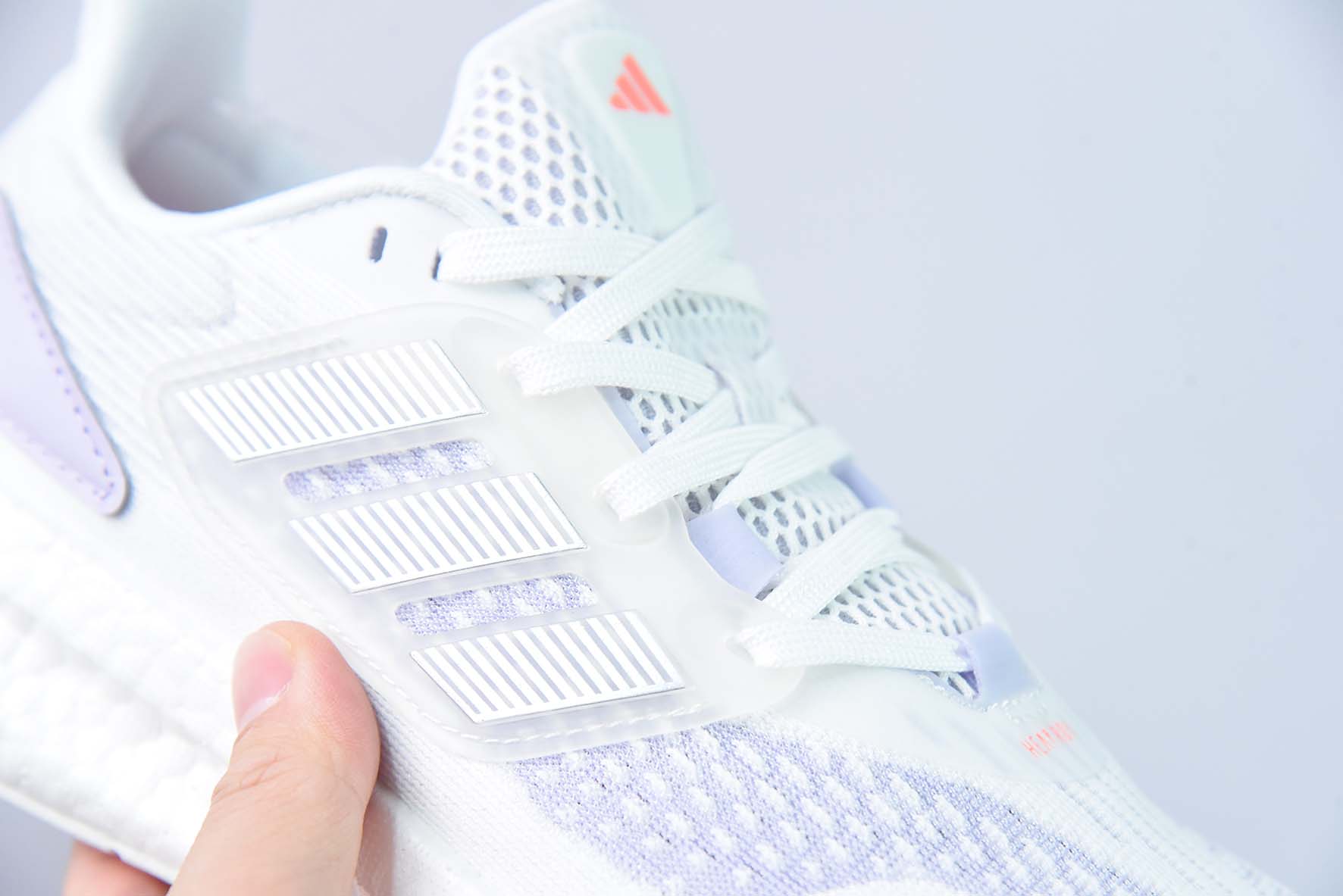 阿迪达斯 ADIDAS 超弹跑步系列 PUREBOOST 22 男女鞋新款稳定排汗减震回弹防滑耐磨跑步运动鞋跑步鞋 货号：HQ1420