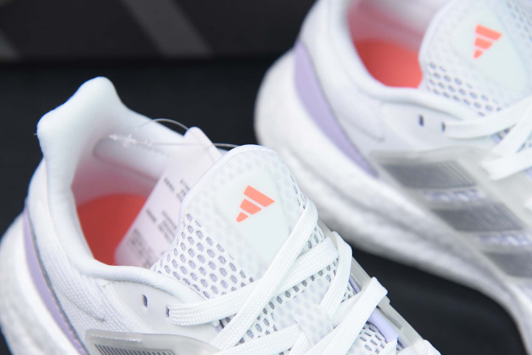 阿迪达斯 ADIDAS 超弹跑步系列 PUREBOOST 22 男女鞋新款稳定排汗减震回弹防滑耐磨跑步运动鞋跑步鞋 货号：HQ1420