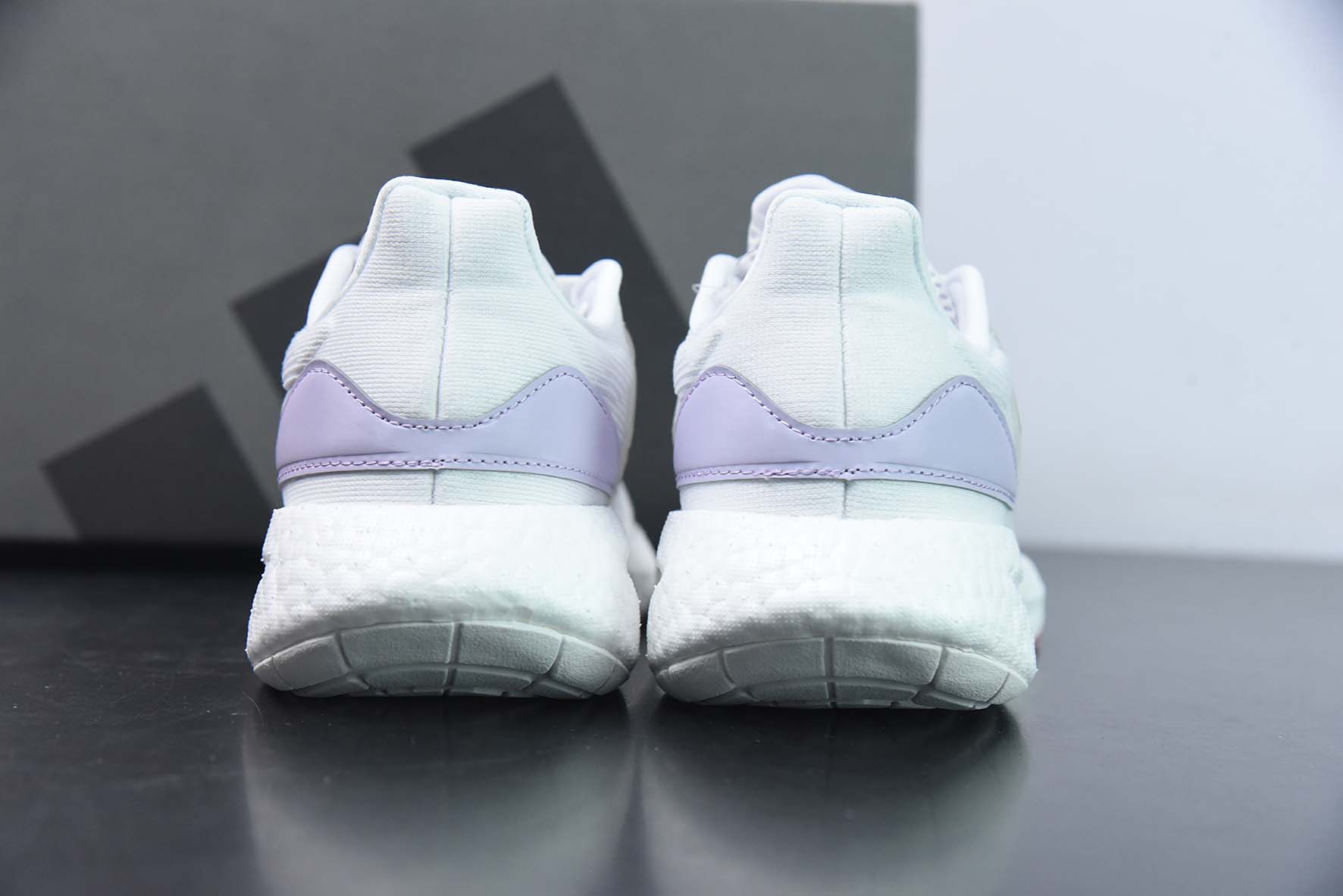 阿迪达斯 ADIDAS 超弹跑步系列 PUREBOOST 22 男女鞋新款稳定排汗减震回弹防滑耐磨跑步运动鞋跑步鞋 货号：HQ1420
