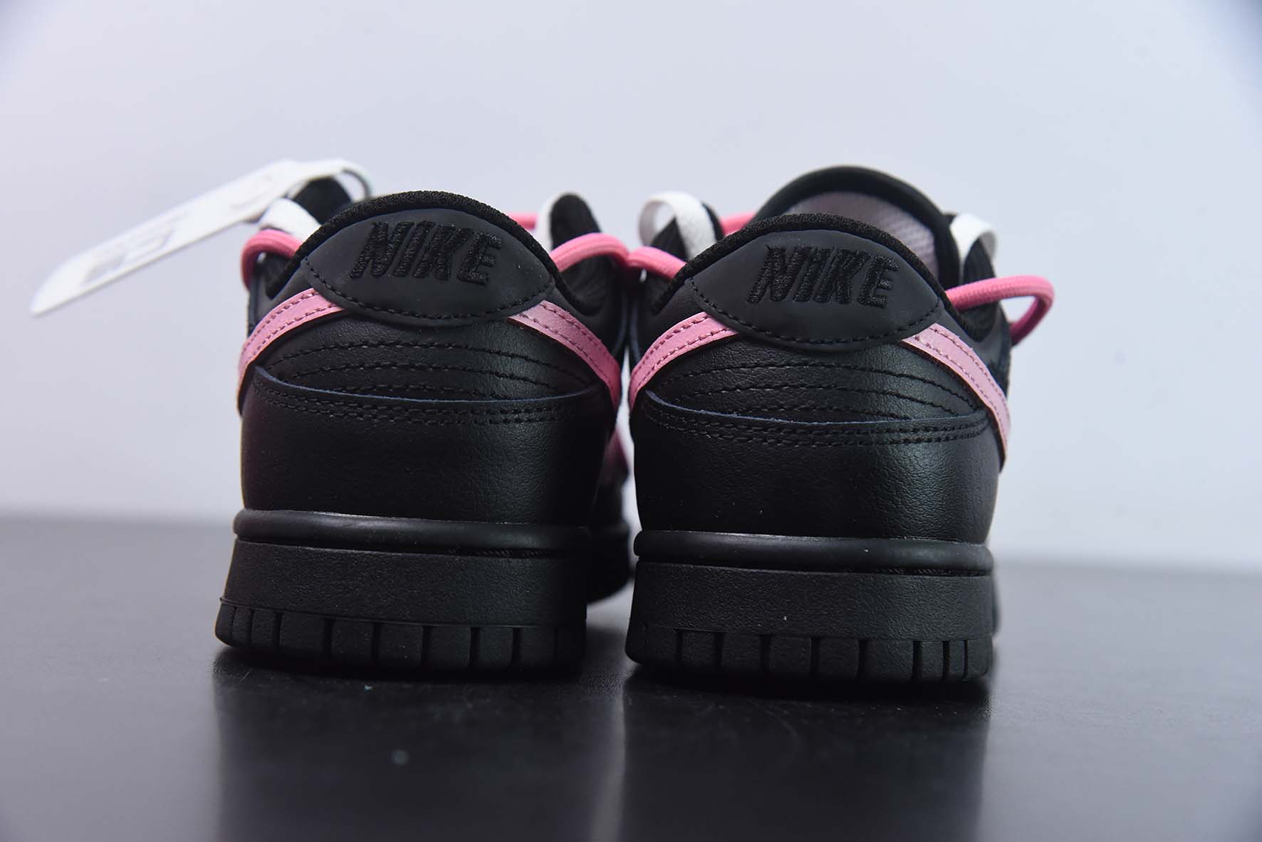Nk Dunk Low "Multi Color" 活力三勾 定制版解构绑带休闲板鞋 货号：FD4623-145