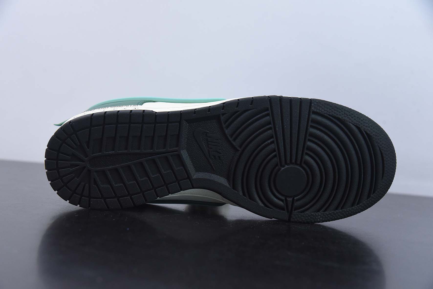 Nike SB Dunk Low"Saint"扣篮系列低帮休闲运动滑板板鞋“深绿米白紫龙圣斗士”ZD2356-156