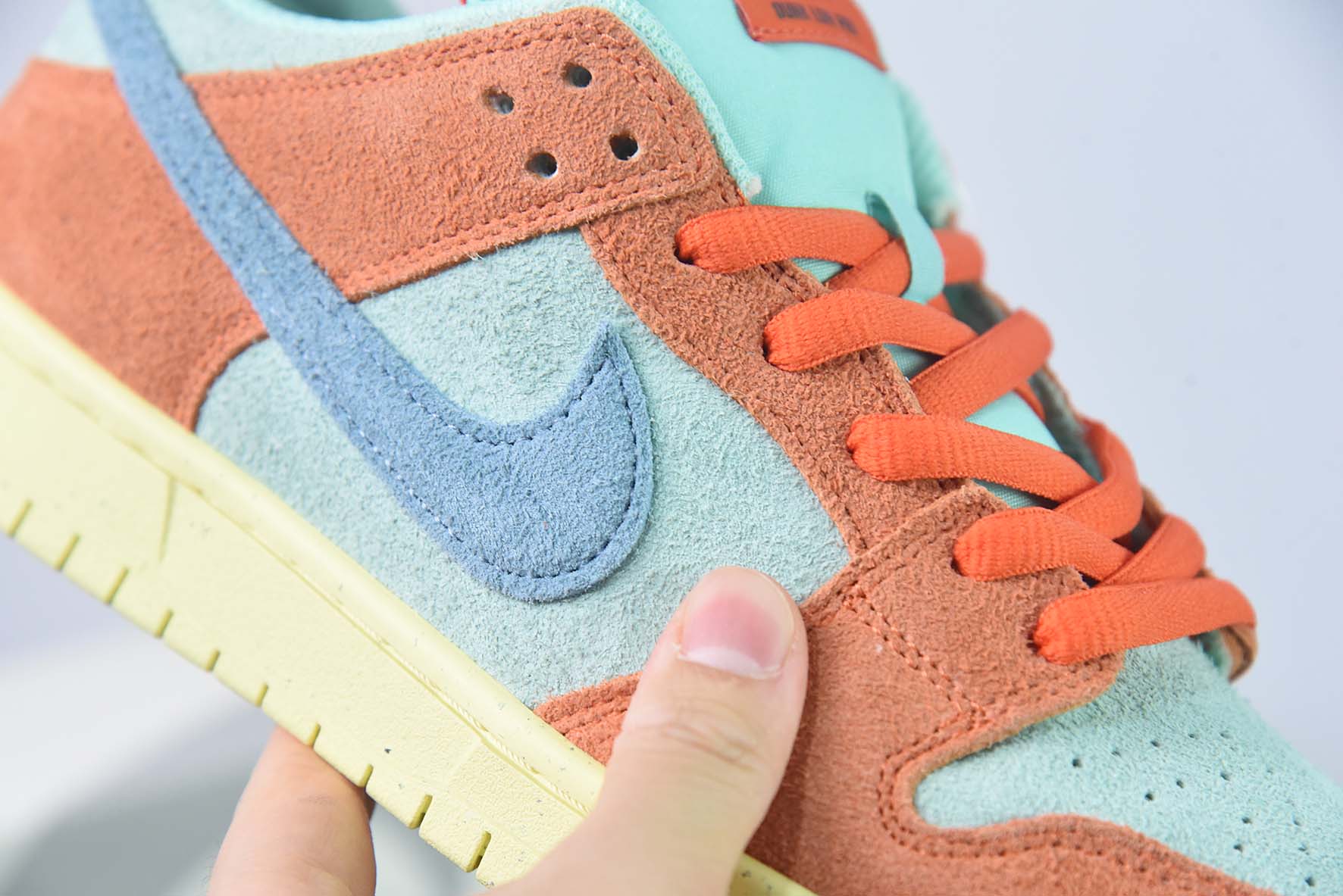 Nike SB Dunk Low Pro"Orange Aqua"扣篮系列低帮休闲运动滑板板鞋“翻毛湖水蓝亮橙”货号:DV5429-800