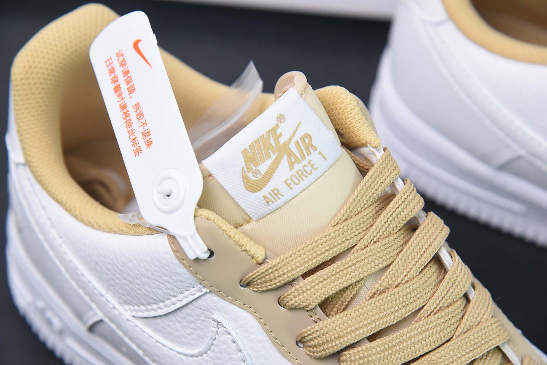 Nike Air Force 1 Low 藤原浩联名空军一号低帮运动鞋 货号：TT0801 603