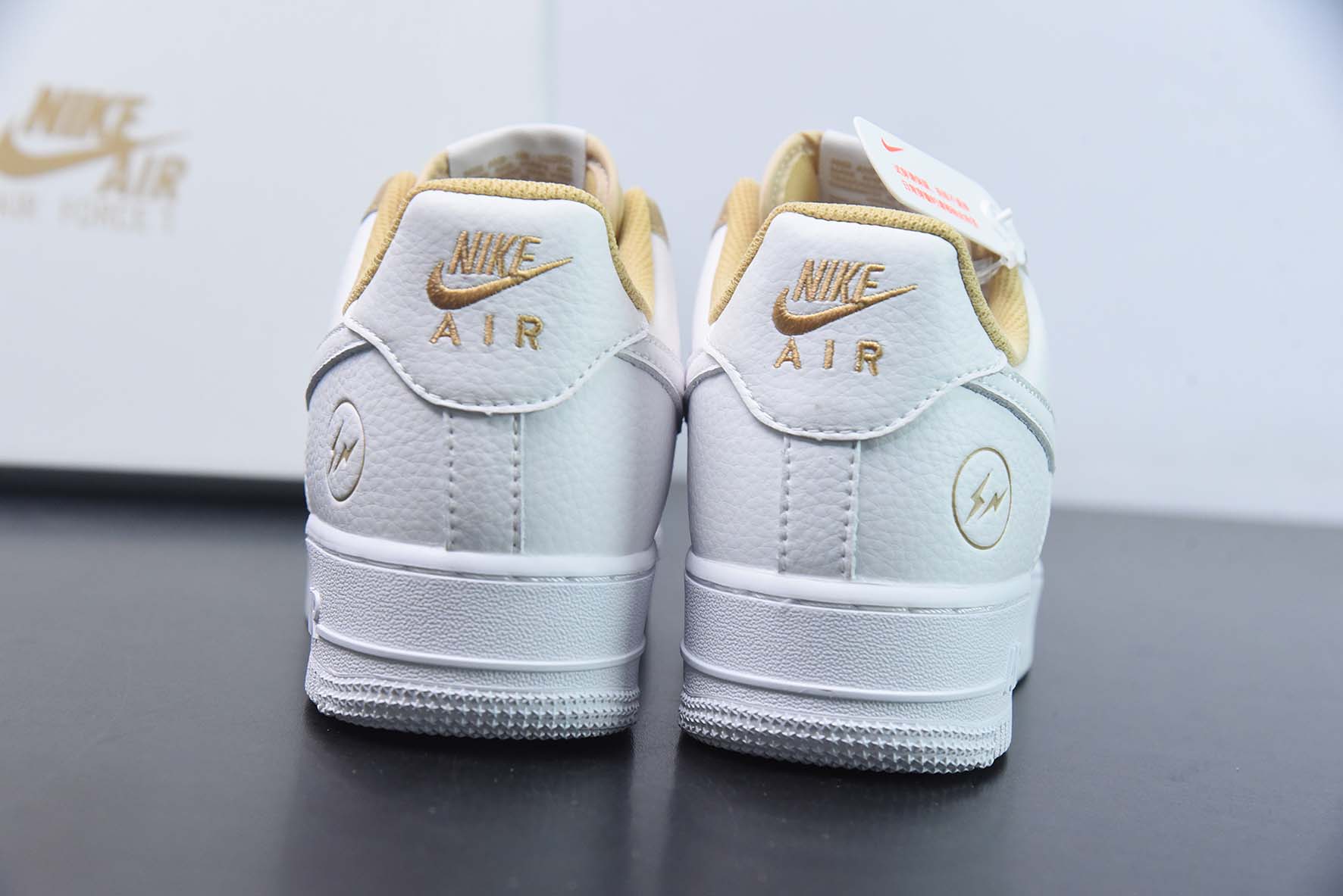 Nike Air Force 1 Low 藤原浩联名空军一号低帮运动鞋 货号：TT0801 603