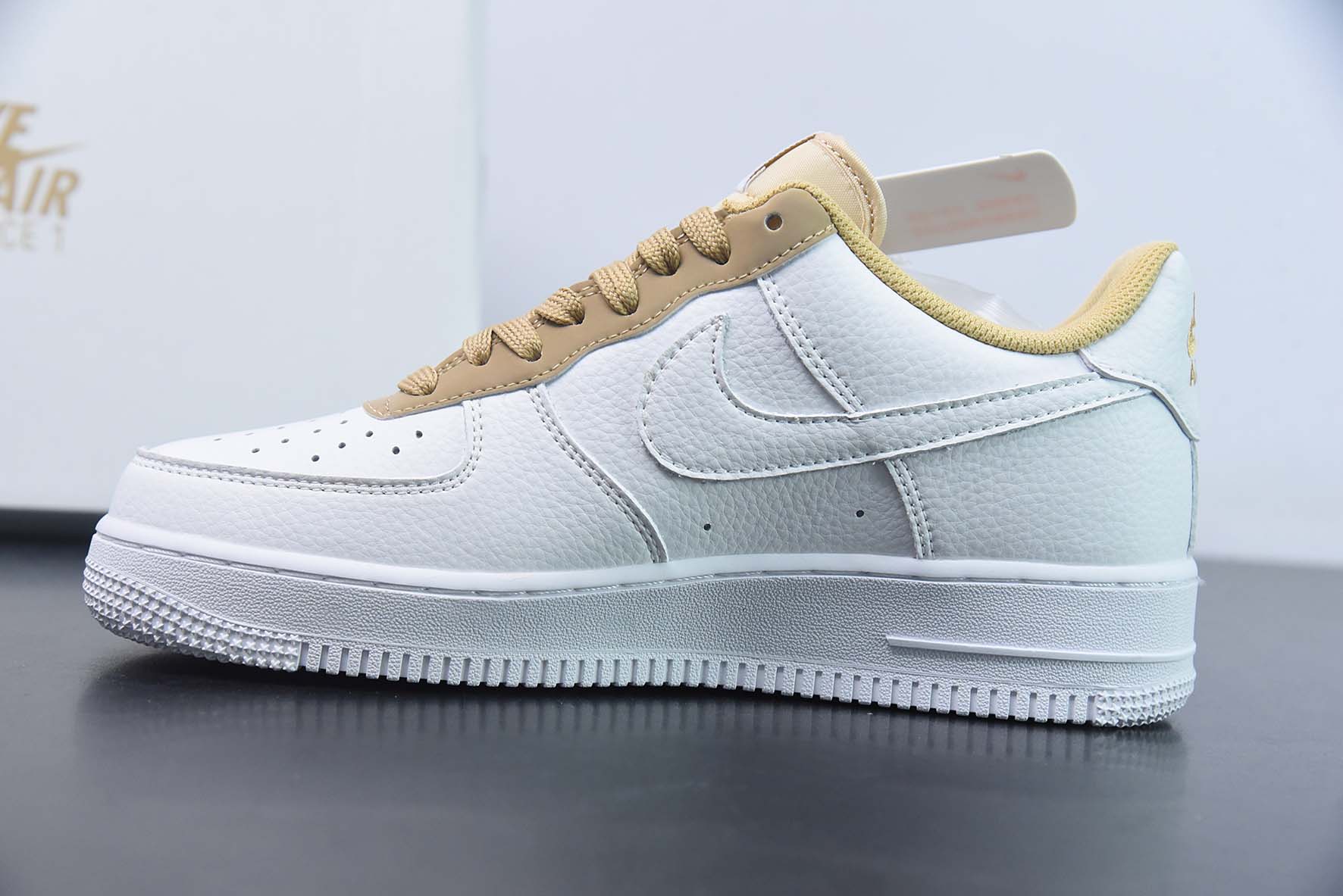 Nike Air Force 1 Low 藤原浩联名空军一号低帮运动鞋 货号：TT0801 603