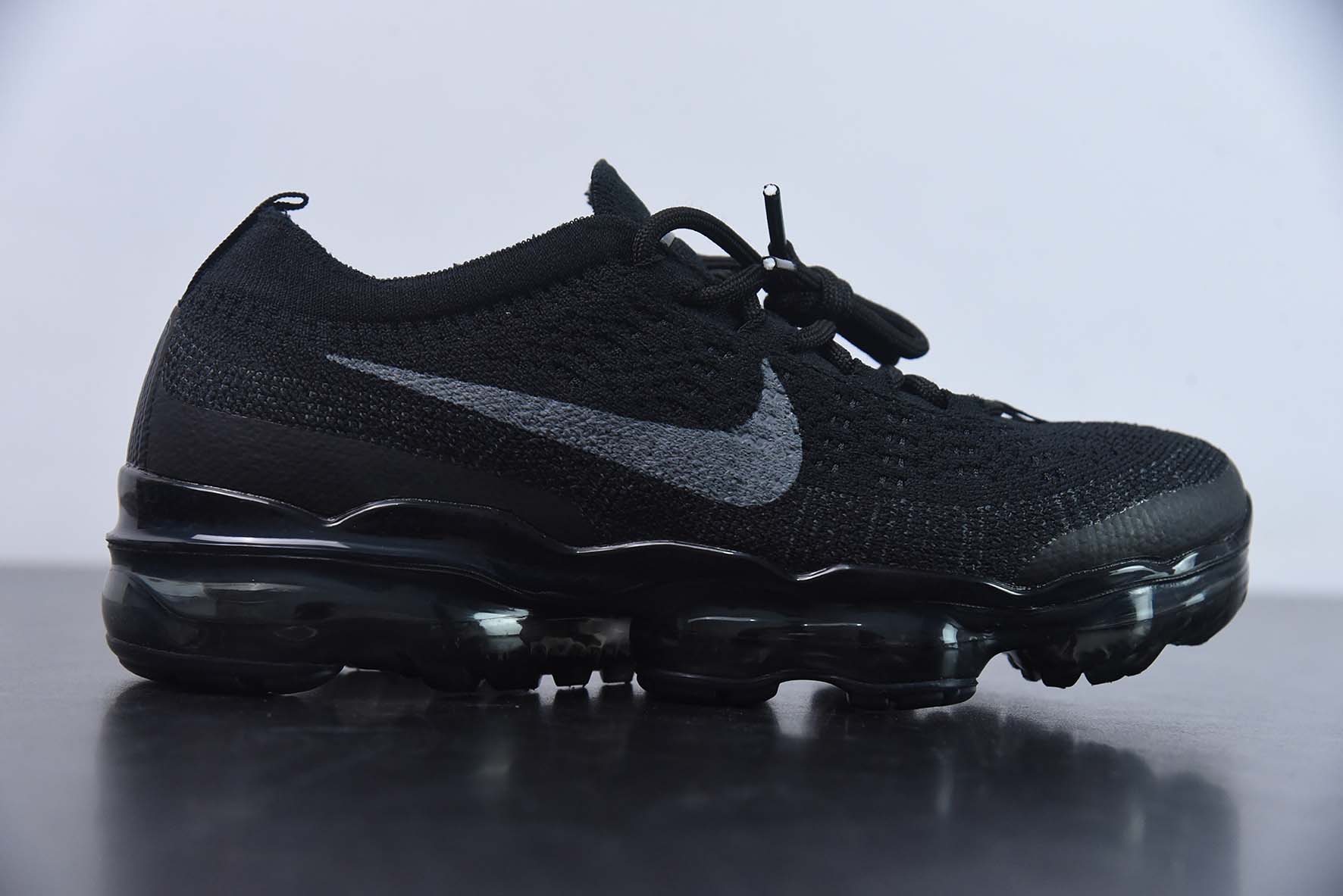 Nike Air Vapormax FK 2023 耐克气垫跑步鞋货号: dv6840-001