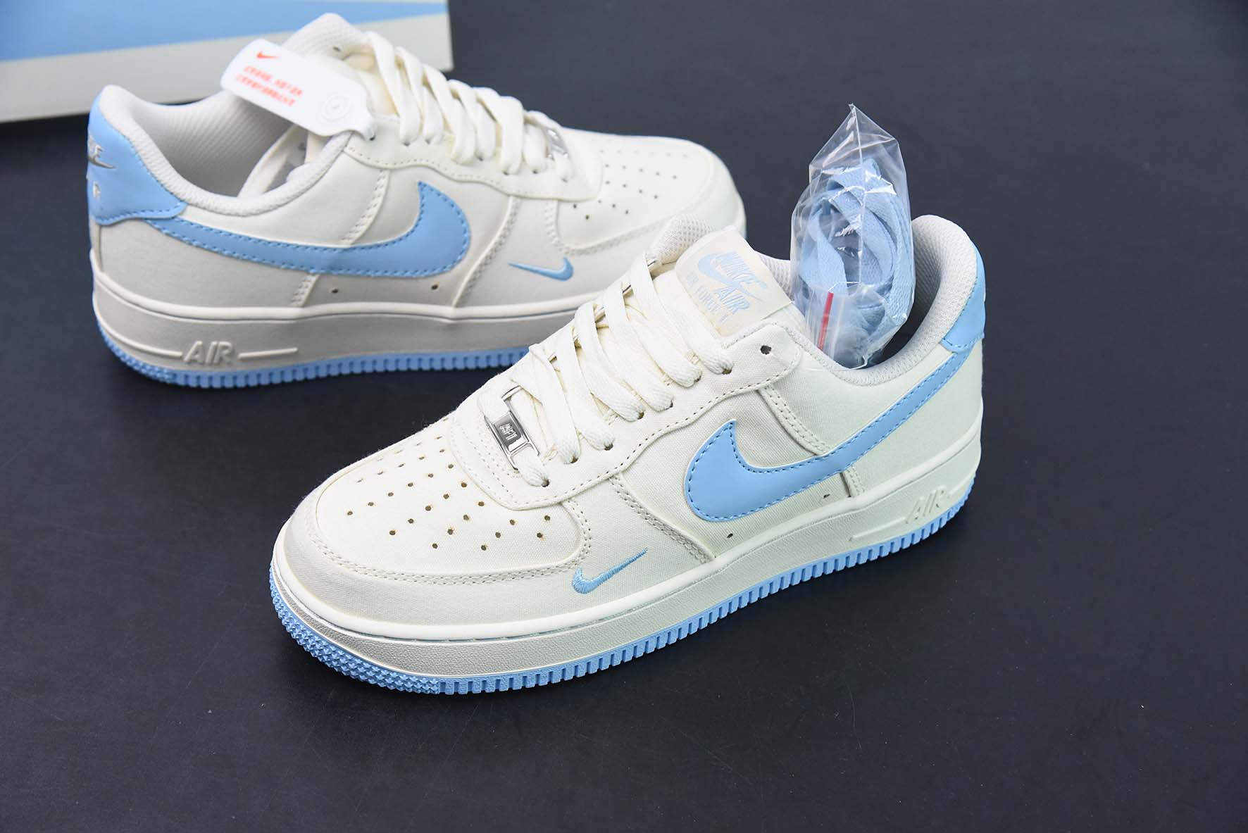 Nk Air Force 1'07 Low 天蓝小勾 布面空军一号低帮休闲板鞋 货号:ME0112-533