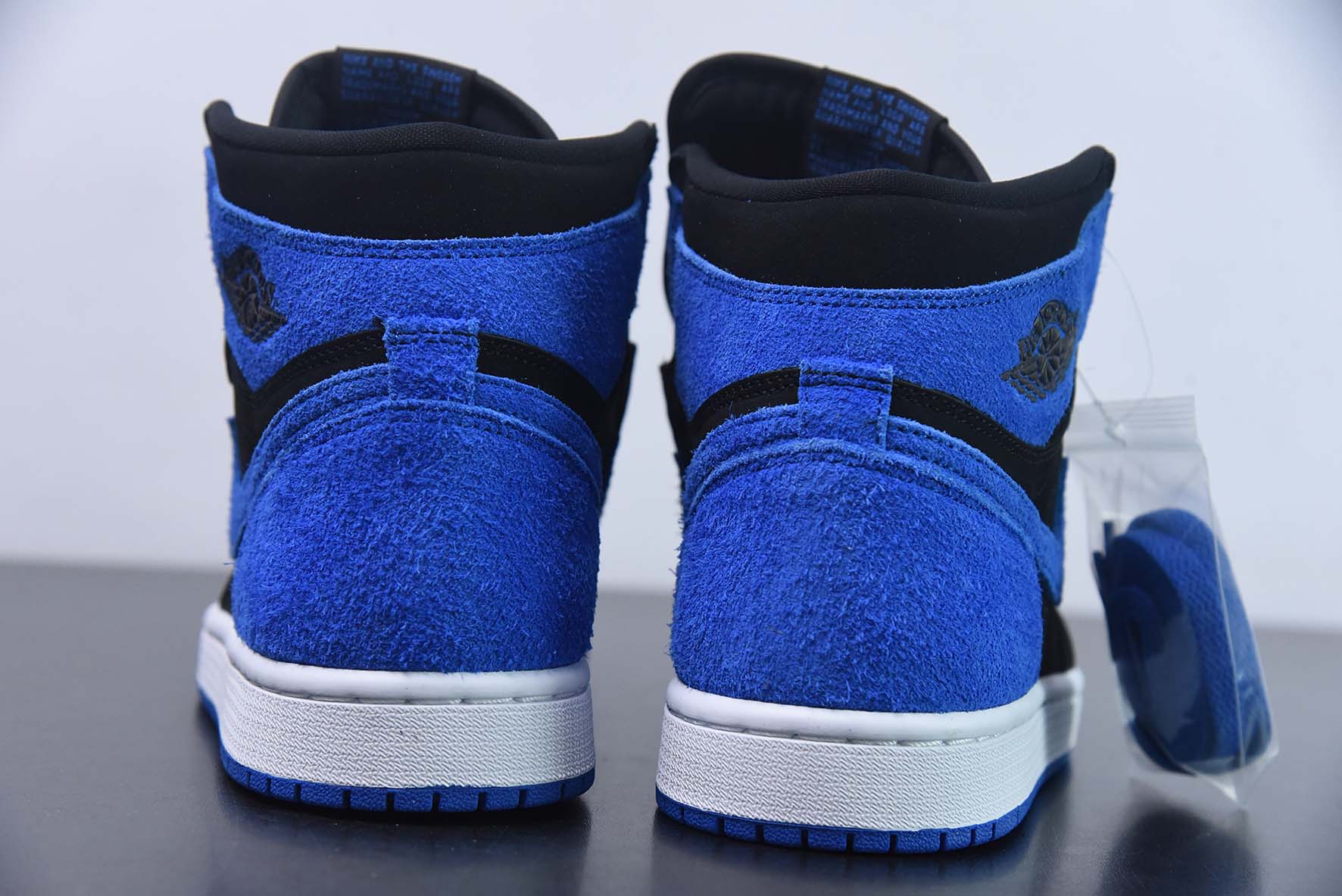 Air Jordan 1 High OG “Royal Reimagined”高帮鞋  货号：DZ5485-042 aj1皇家蓝