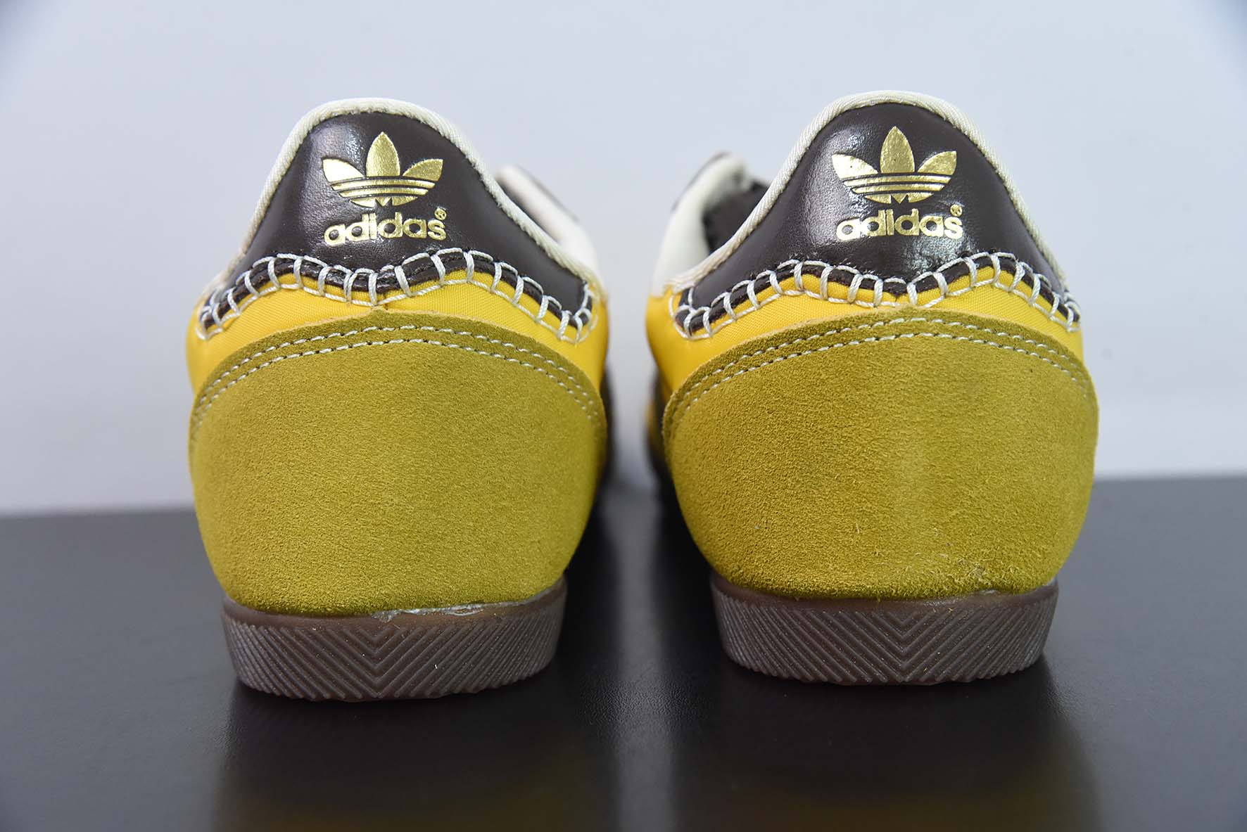 Adidas WB Japan Low 阿迪 三叶草WB日产系列经典复古低帮休闲运动慢跑鞋货号:GY5752