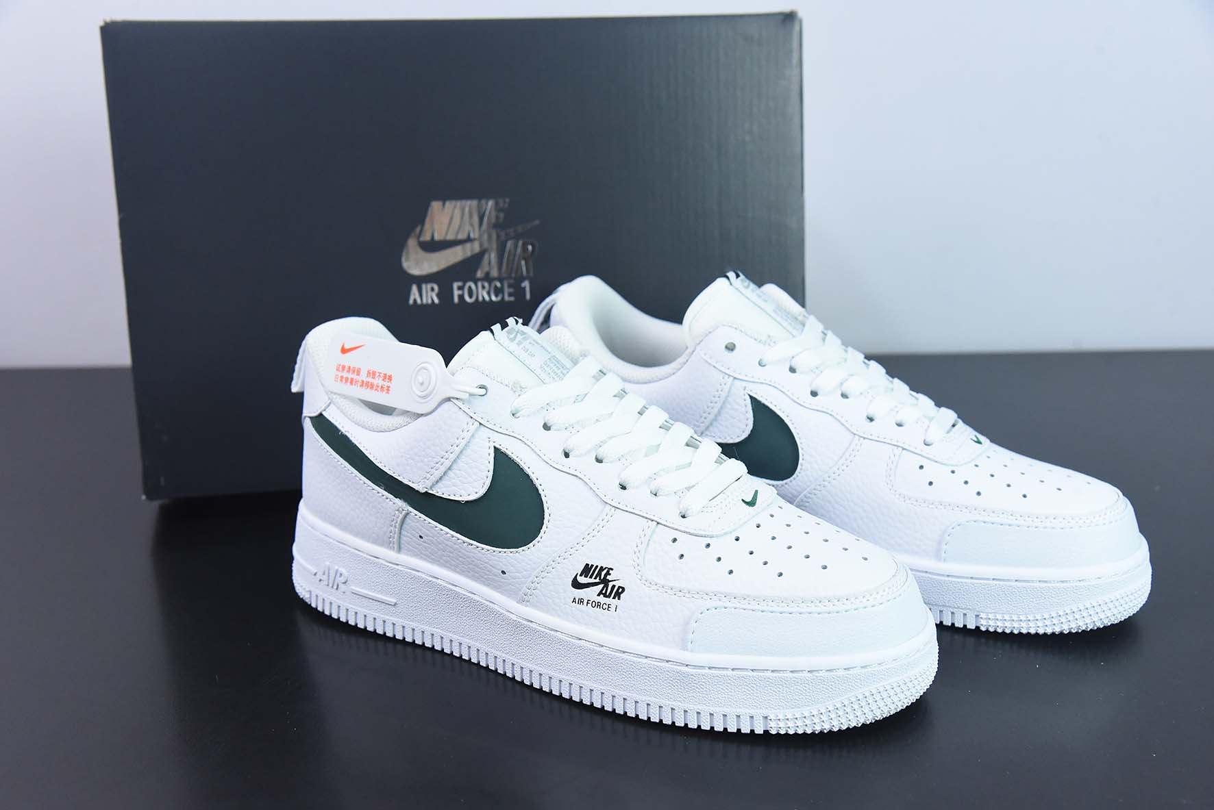 NK Air Force 1 Utility 白绿 空军一号低帮运动休闲板鞋 货号：CV3039-116