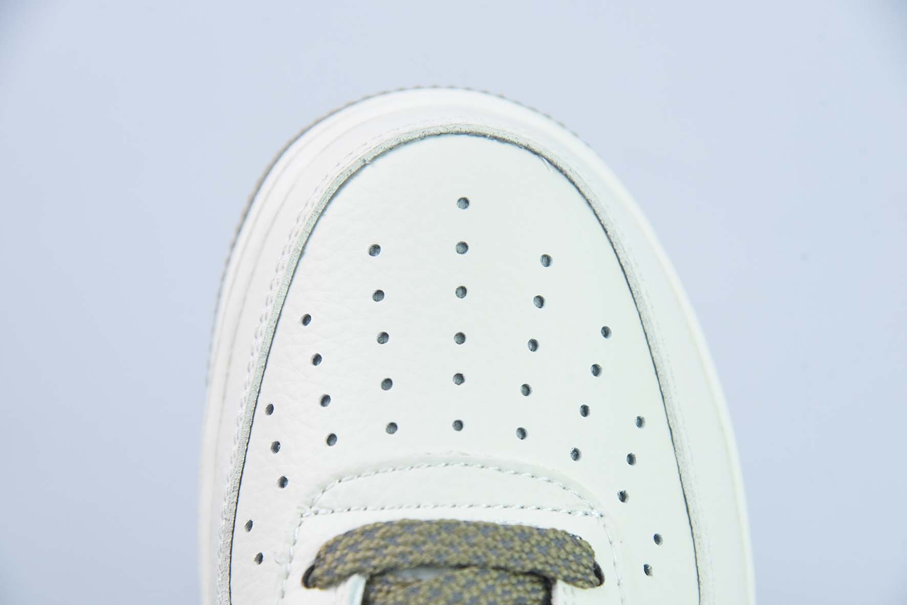 Nike Air Force 1’07 Low空军一号皮革米白咖棕NIKE反光三钩”货号:TV2306-256
