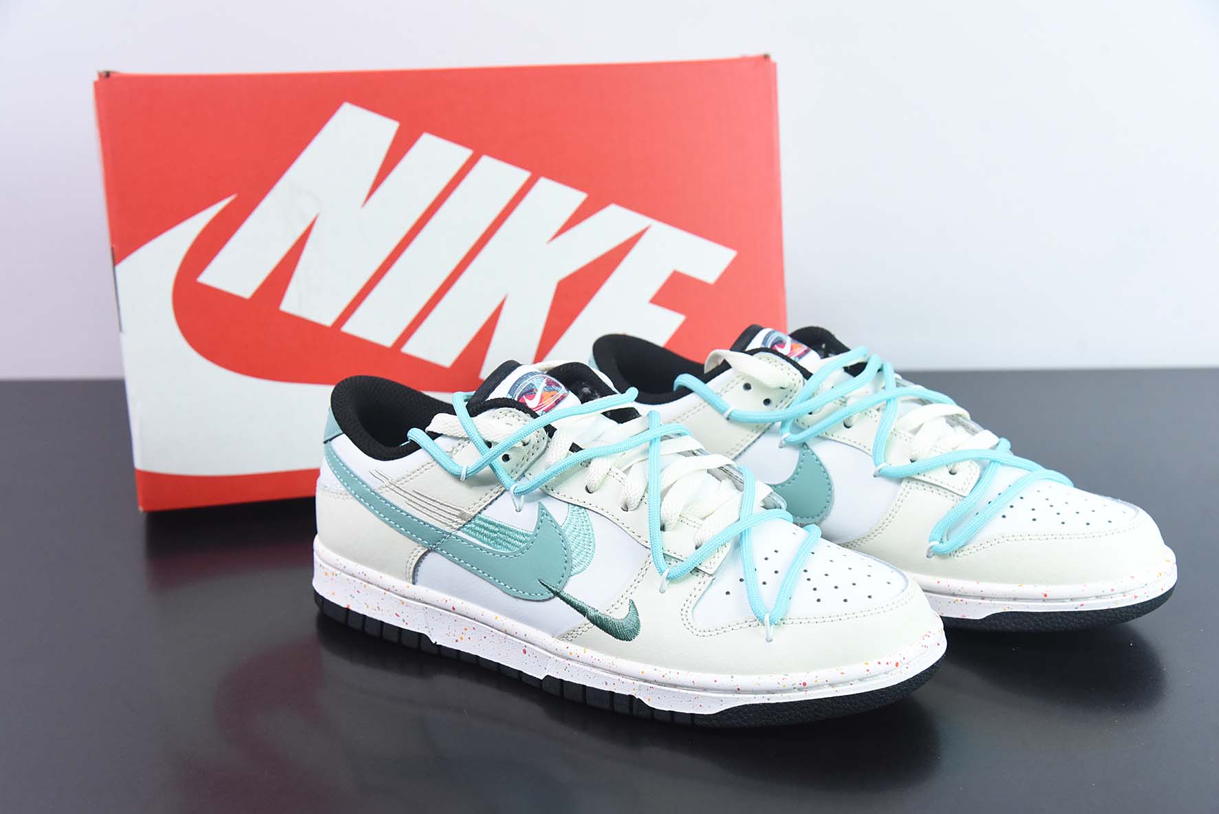 NK Dunk Low  三勾 米白绿 低帮休闲板鞋 货号：FD4623-147