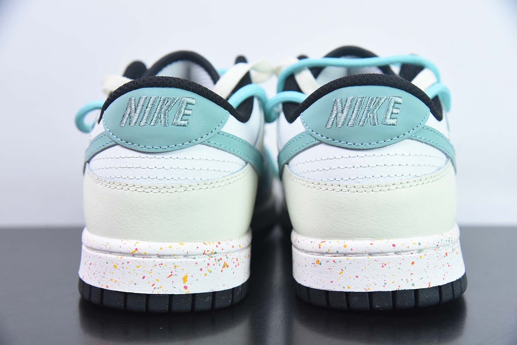 NK Dunk Low  三勾 米白绿 低帮休闲板鞋 货号：FD4623-147