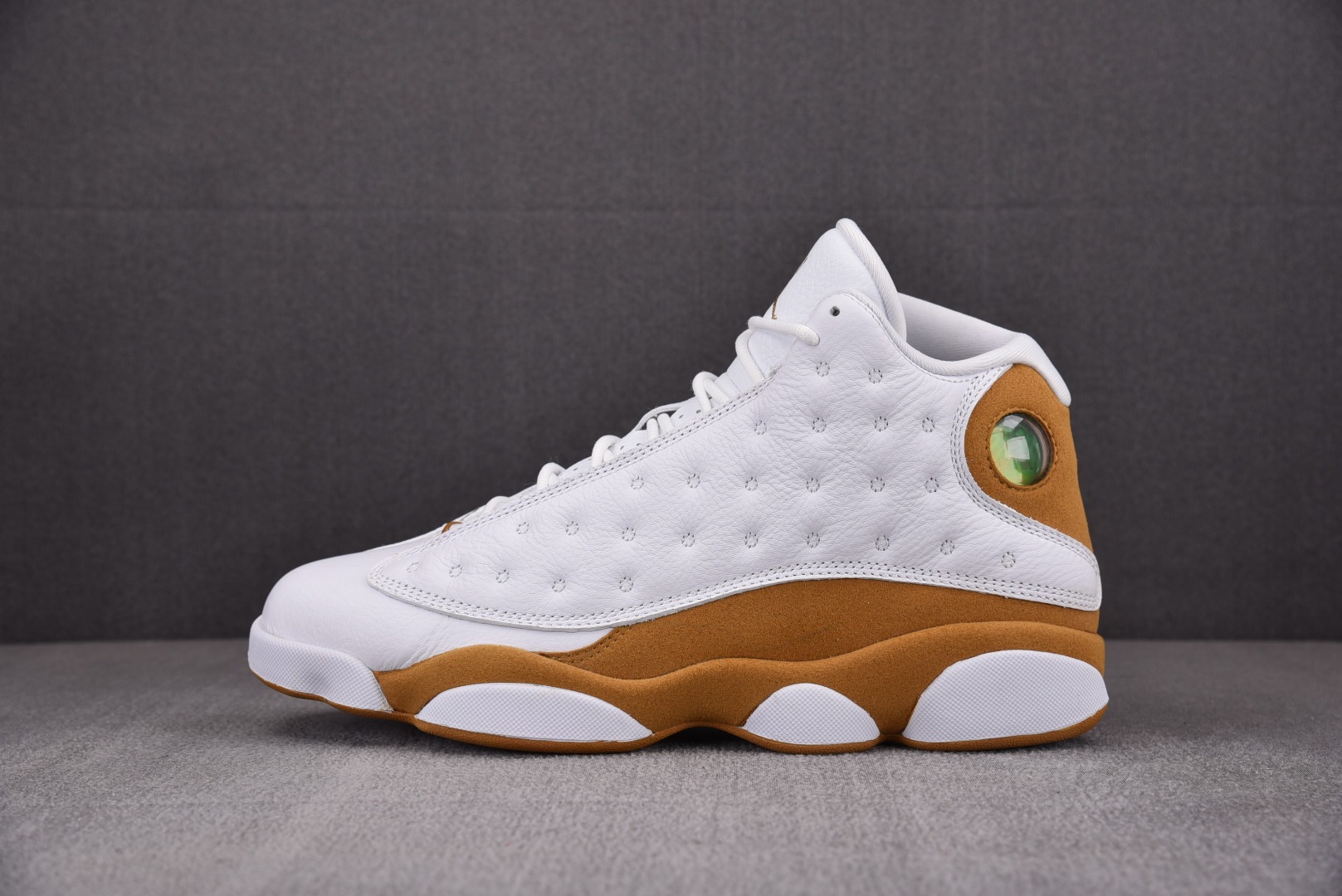 AJ13小麦尺码40-47.5总裁R