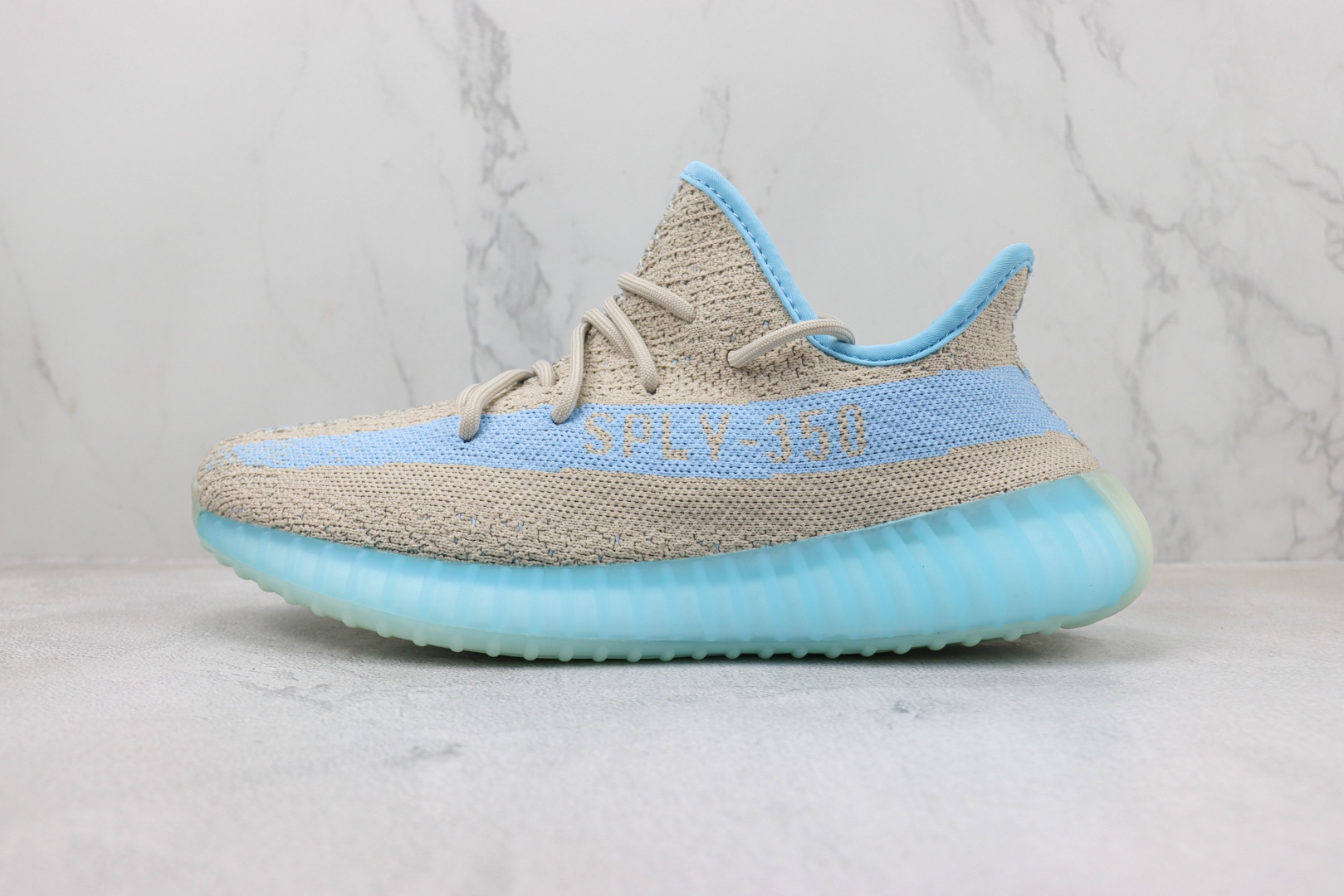 阿迪 椰子350 V2 货号:XR9655 Adidas Yeezy Boost 350 V2