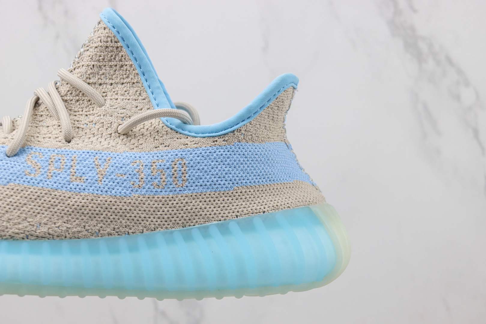 阿迪 椰子350 V2 货号:XR9655 Adidas Yeezy Boost 350 V2