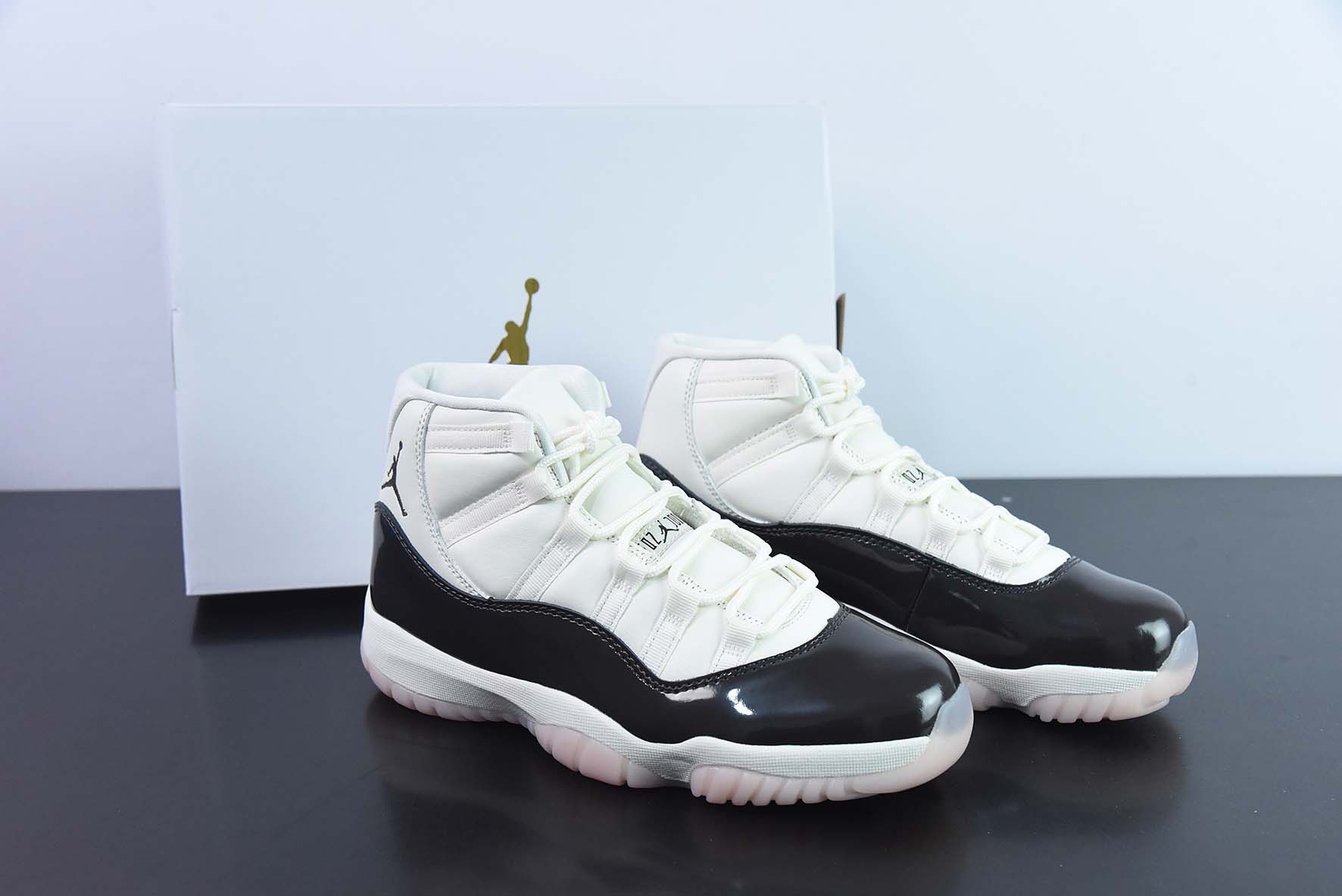 Air Jordan 11 "Neapolitan" aj11樱花粉康扣 货号:AR0715-101