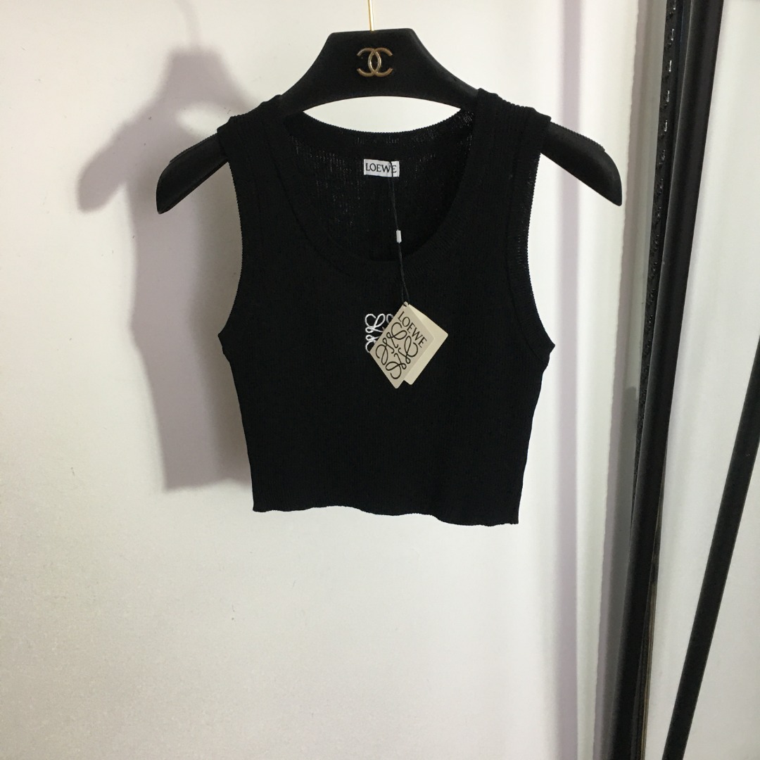 NO:826562,Style number 5603 Loew* new style short knitted vest with logo embroidery on the chest, white, pink, blue, black, green, gray, [one size fits all; bust 64, length 36], Loew-clothing, loewe, loewe,19860909款号5603 Loew*新款 胸前logo刺绣短款针织小背心,白色,粉色,蓝色,黑色,绿色,灰色,【均码；胸围64,长36】,罗意威-服装,loewe,loewe,,Women's clothing