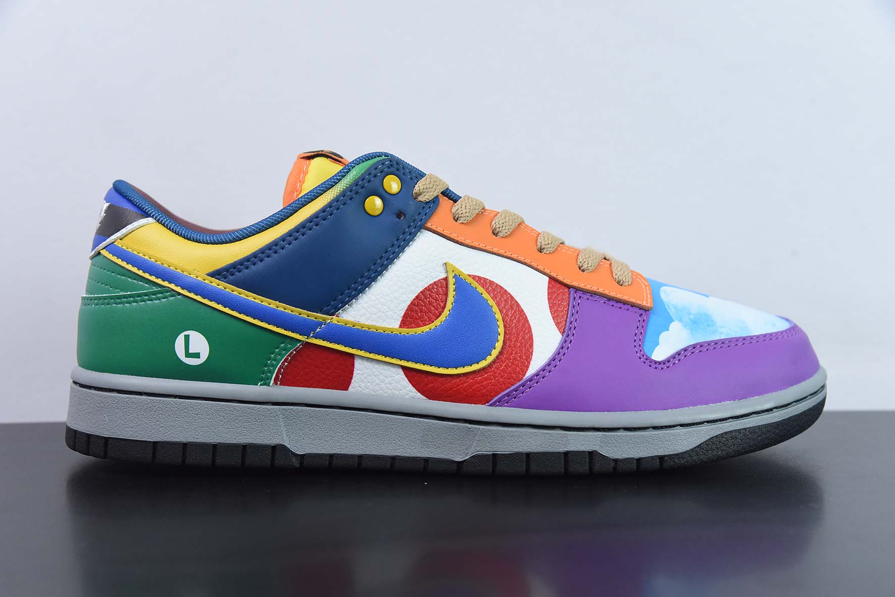 Nike SB Dunk Low RETRO 马里奥 鸳鸯拼接 货号：DH0952 100