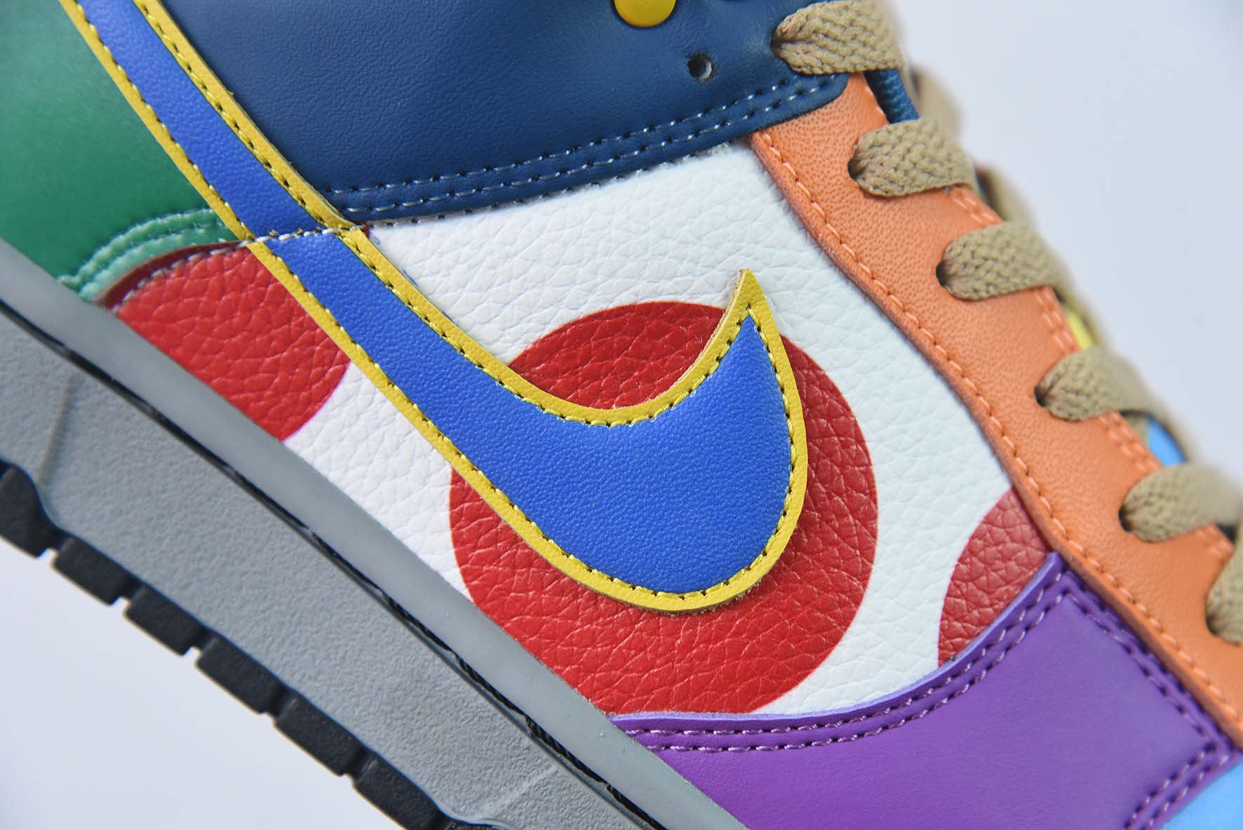 Nike SB Dunk Low RETRO 马里奥 鸳鸯拼接 货号：DH0952 100