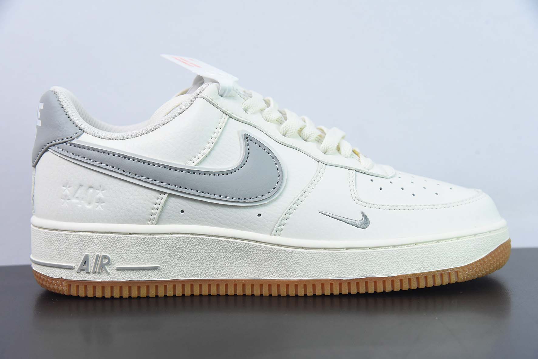 LAI29373534 Nk Air Force 1'07 Low swoosh pequeño gris 40 aniversario Air Force One caña baja zapatillas de skate casual…