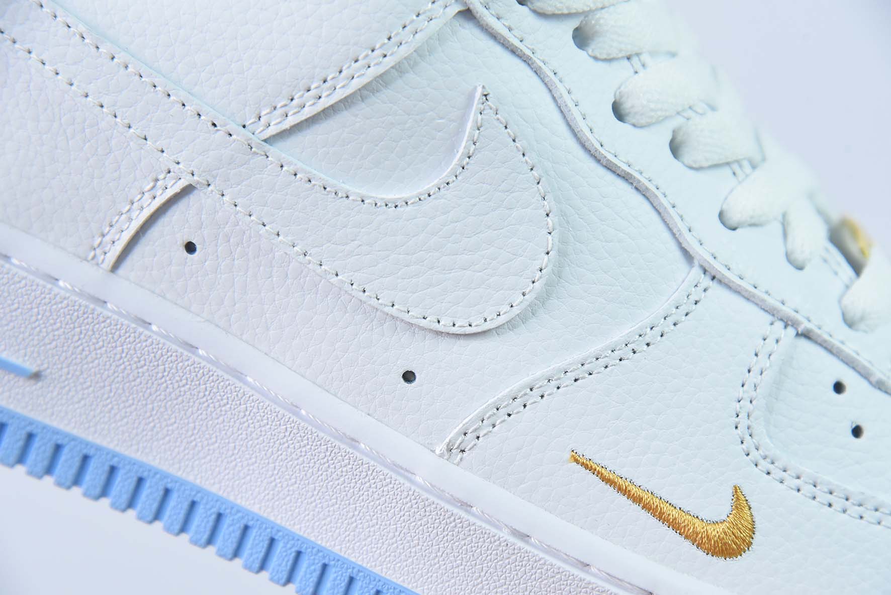 Nike Air Force 1 AF1 空军一号/低帮 白蓝 刺绣 40周年纪念版 货号:DD1225-003