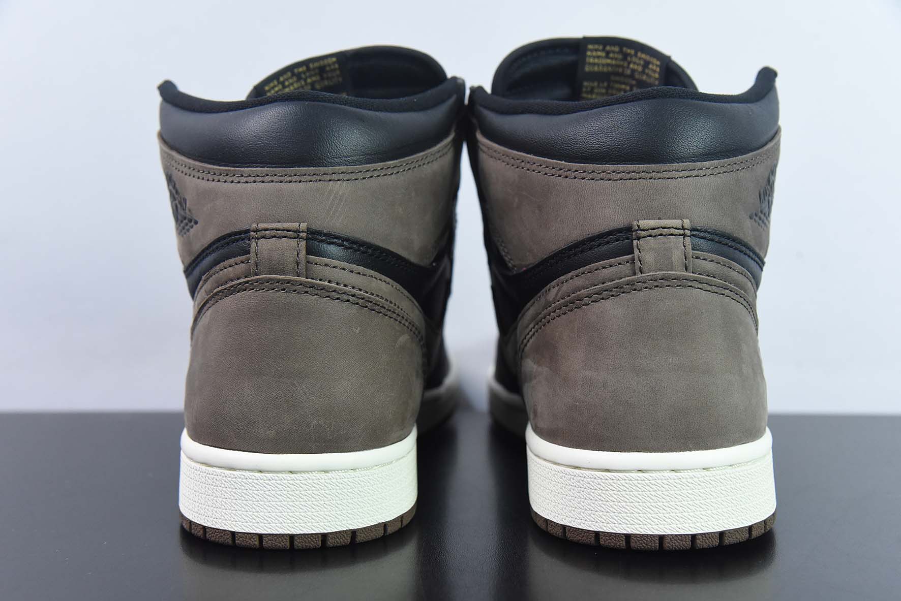 ir Jordan 1 High  AJ1 高帮 摩卡 棕黑货号：DZ5485-020
