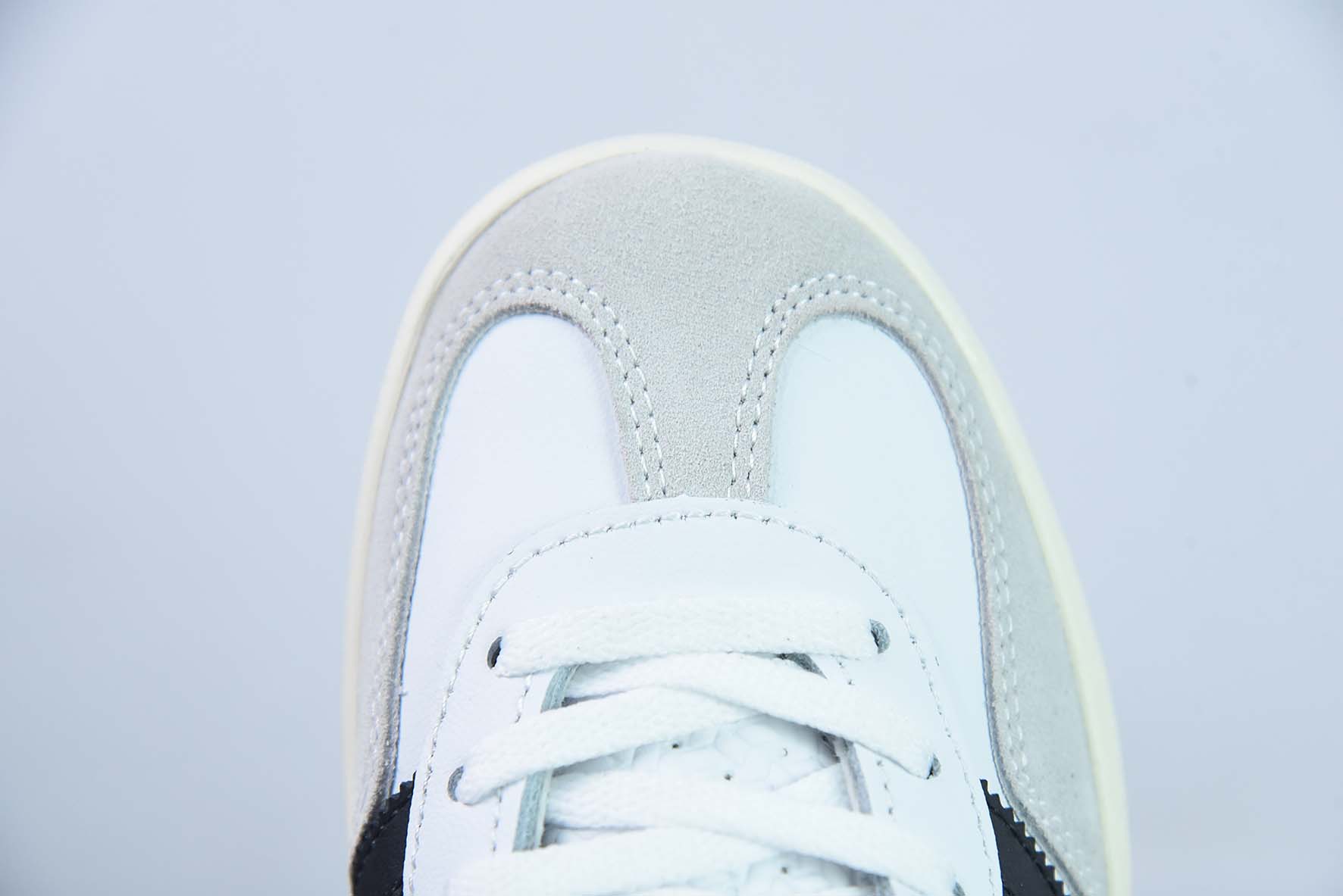 adidas Originals Gazelle INdoor 纯原版本 三叶草休闲防滑耐磨低帮板鞋货号: FV1242