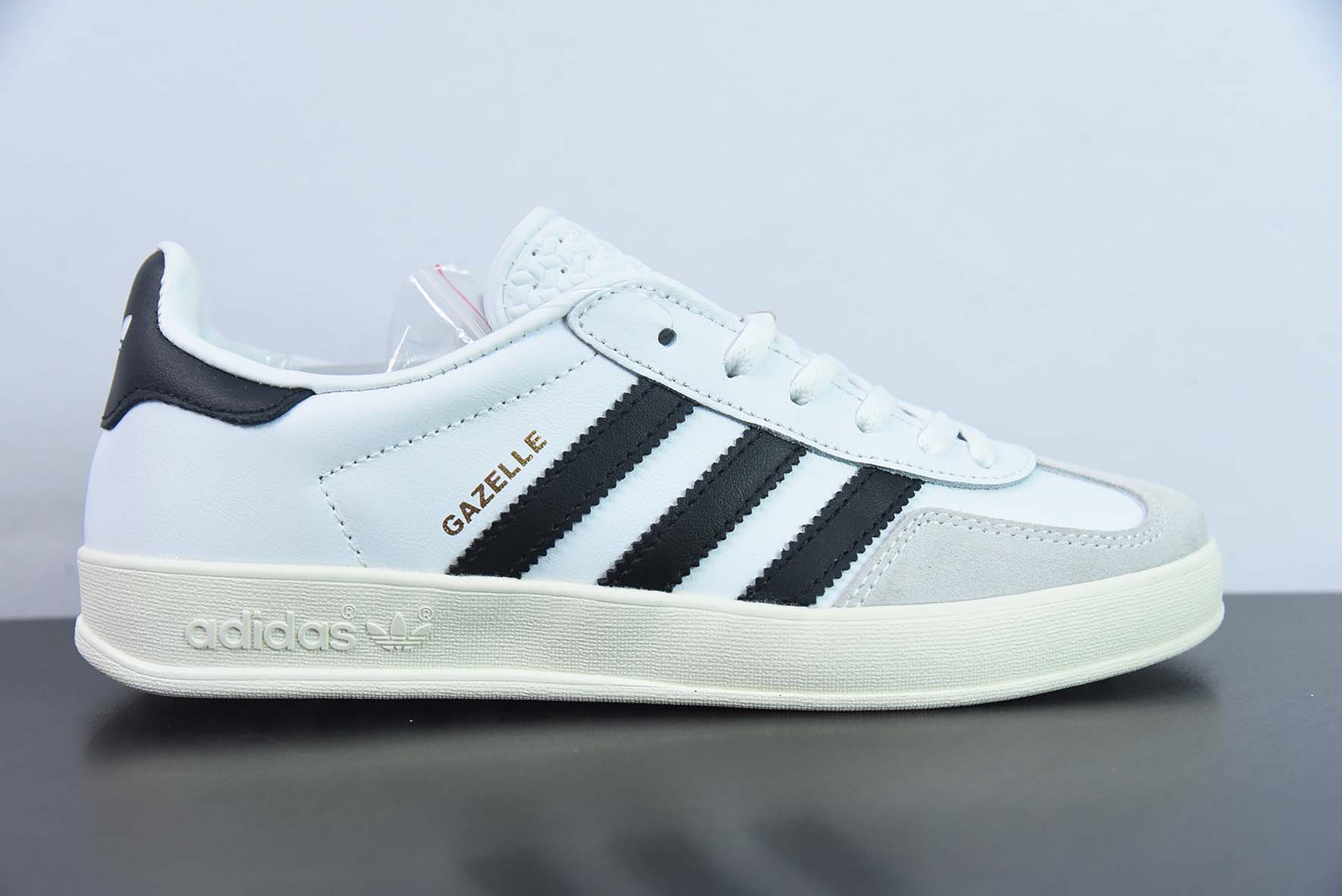 adidas Originals Gazelle INdoor 纯原版本 三叶草休闲防滑耐磨低帮板鞋货号: FV1242