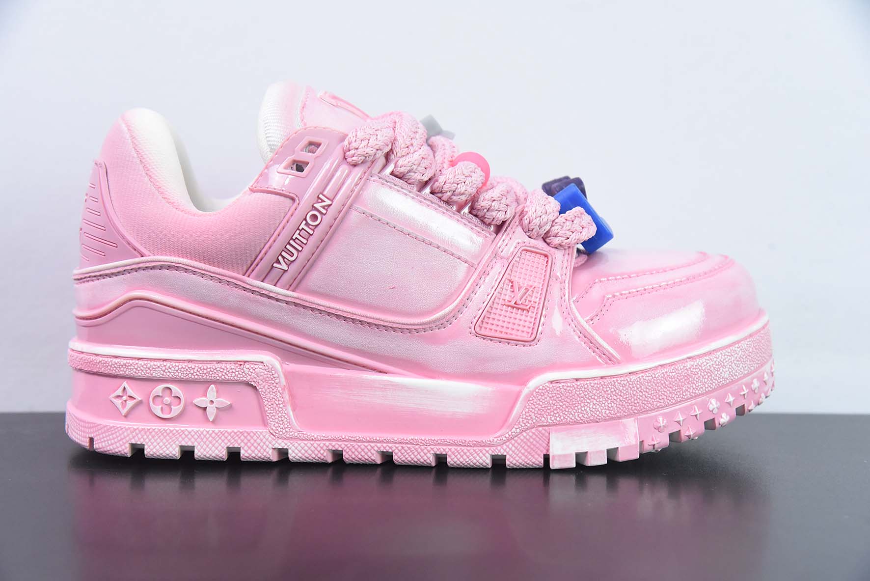 LV 路易威登 Trainer Maxi 小胖丁系列面包鞋