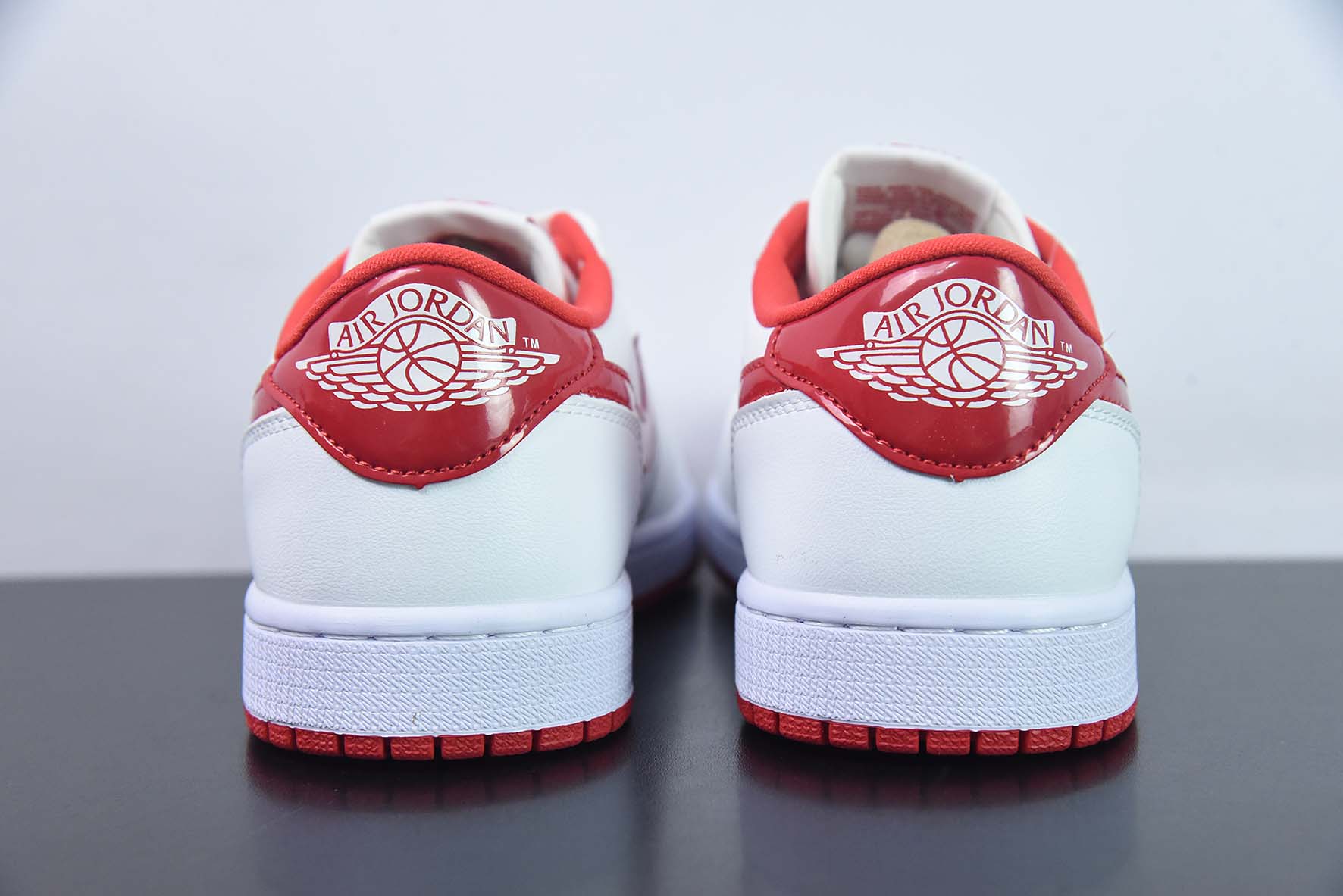 NK Air Jordan 1 Retro Low OG”Black Toe“AJ1乔丹一代低帮经典复古文化休闲运动篮球鞋“OG白红脚趾”货号:CZ0790-161