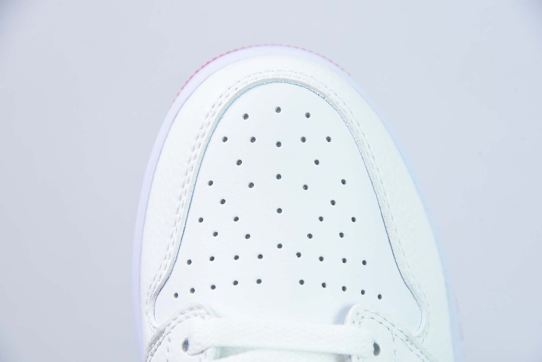 NK Air Jordan 1 Retro Low OG”Black Toe“AJ1乔丹一代低帮经典复古文化休闲运动篮球鞋“OG白红脚趾”货号：CZ0790-161