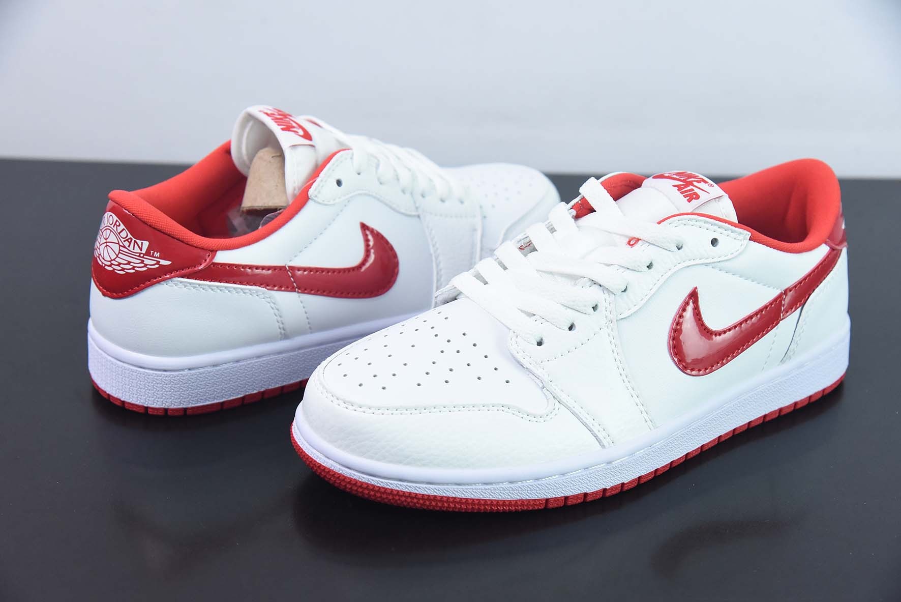 NK Air Jordan 1 Retro Low OG”Black Toe“AJ1乔丹一代低帮经典复古文化休闲运动篮球鞋“OG白红脚趾”货号:CZ0790-161