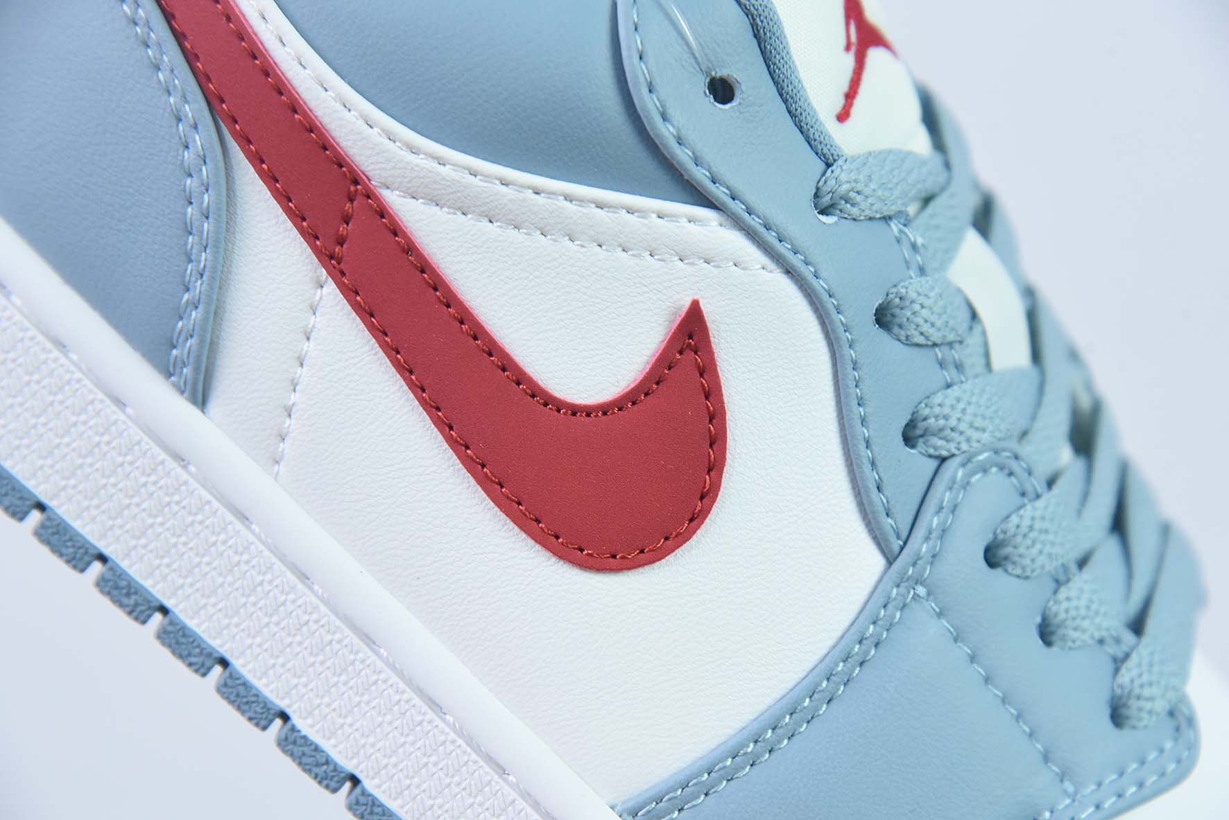 NK Air Jordan AJ1 Low 蓝白红运动鞋 货号:DC0774-164