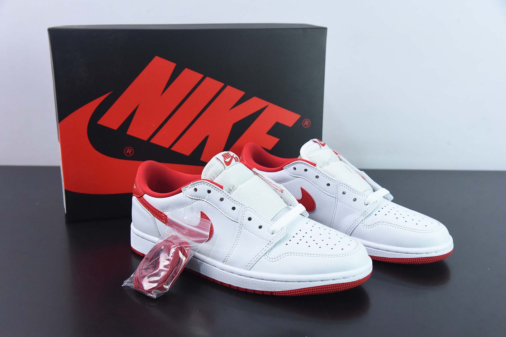 NK Air Jordan 1 Retro Low OG”Black Toe“AJ1乔丹一代低帮经典复古文化休闲运动篮球鞋“OG白红脚趾”货号:CZ0790-161